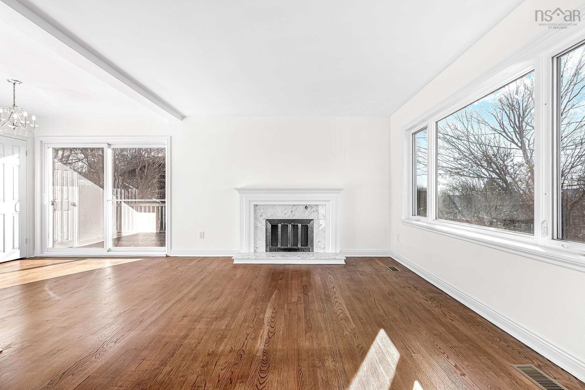 $584,900.00: 55 Helene Avenue, Dartmouth