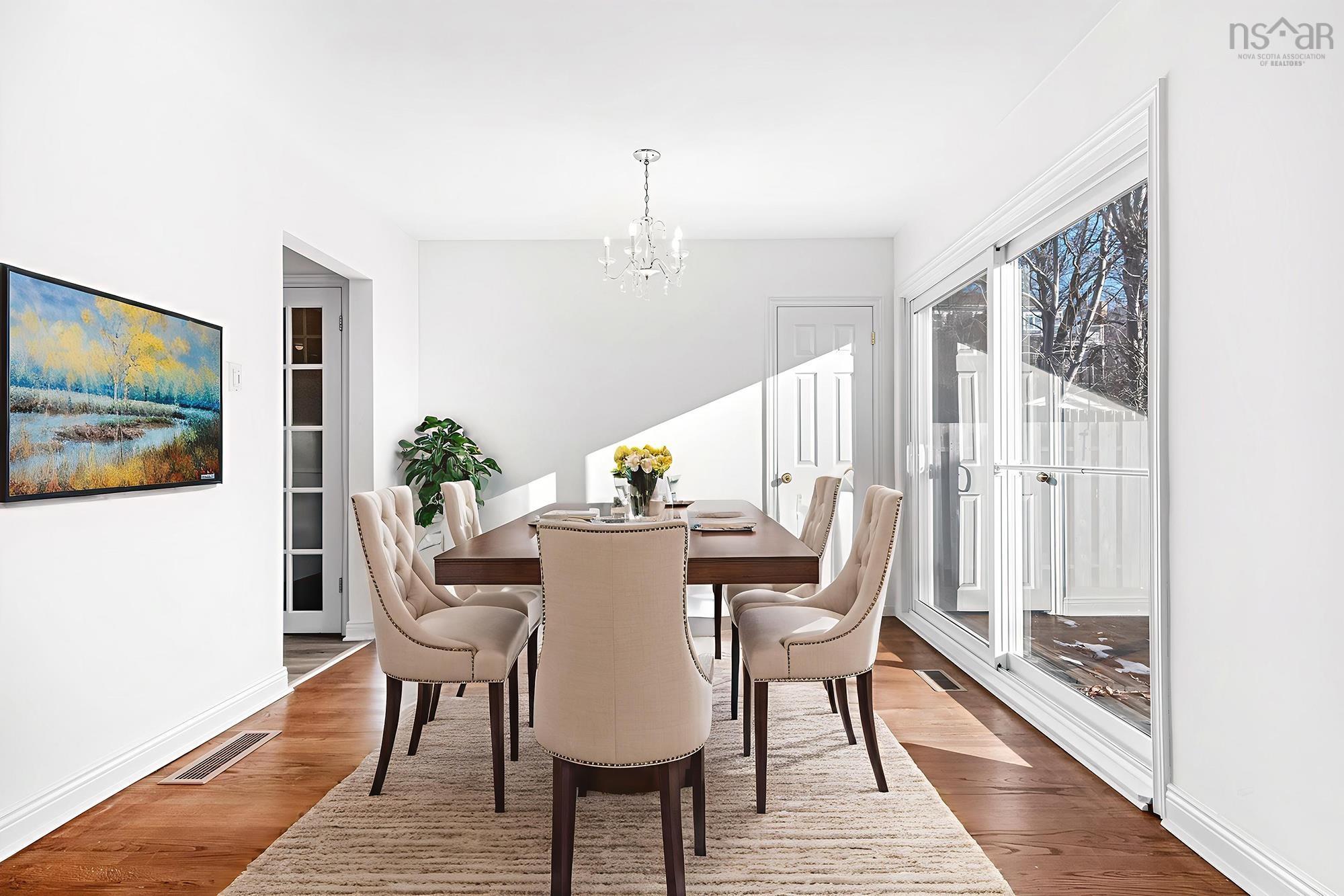 $584,900.00: 55 Helene Avenue, Dartmouth