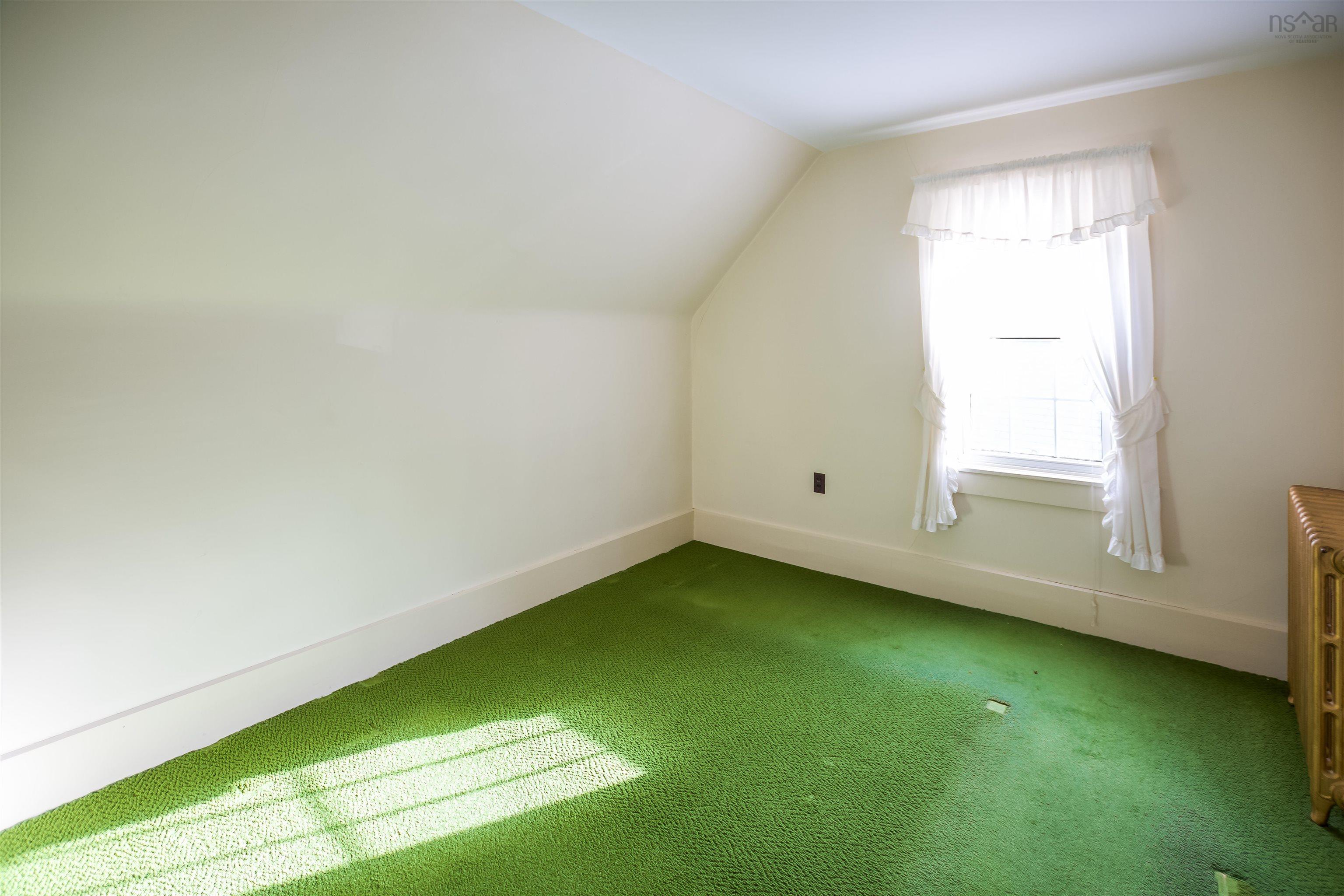 $297,500.00: 3152 Highway 1, Belliveaus Cove