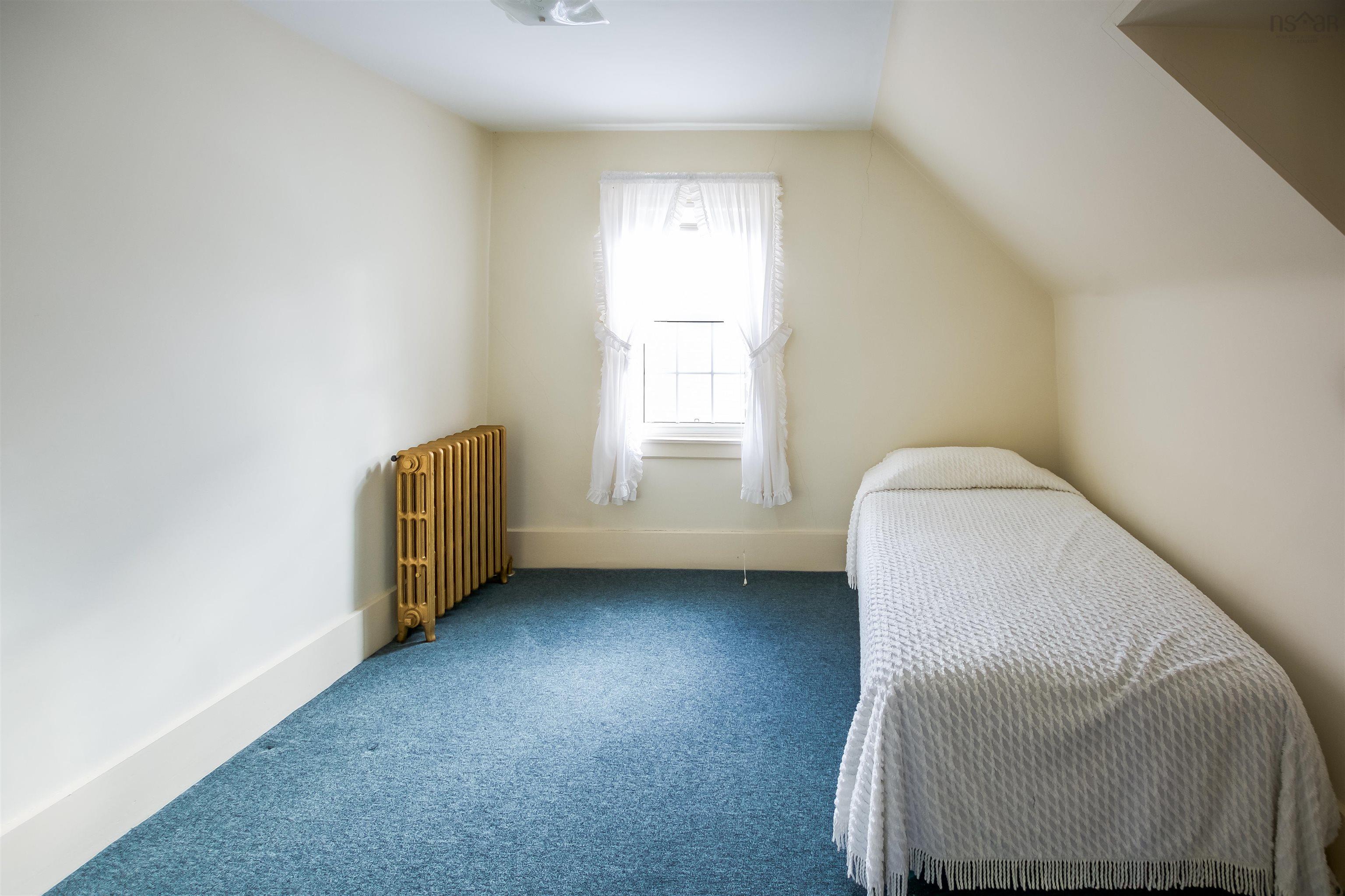 $297,500.00: 3152 Highway 1, Belliveaus Cove