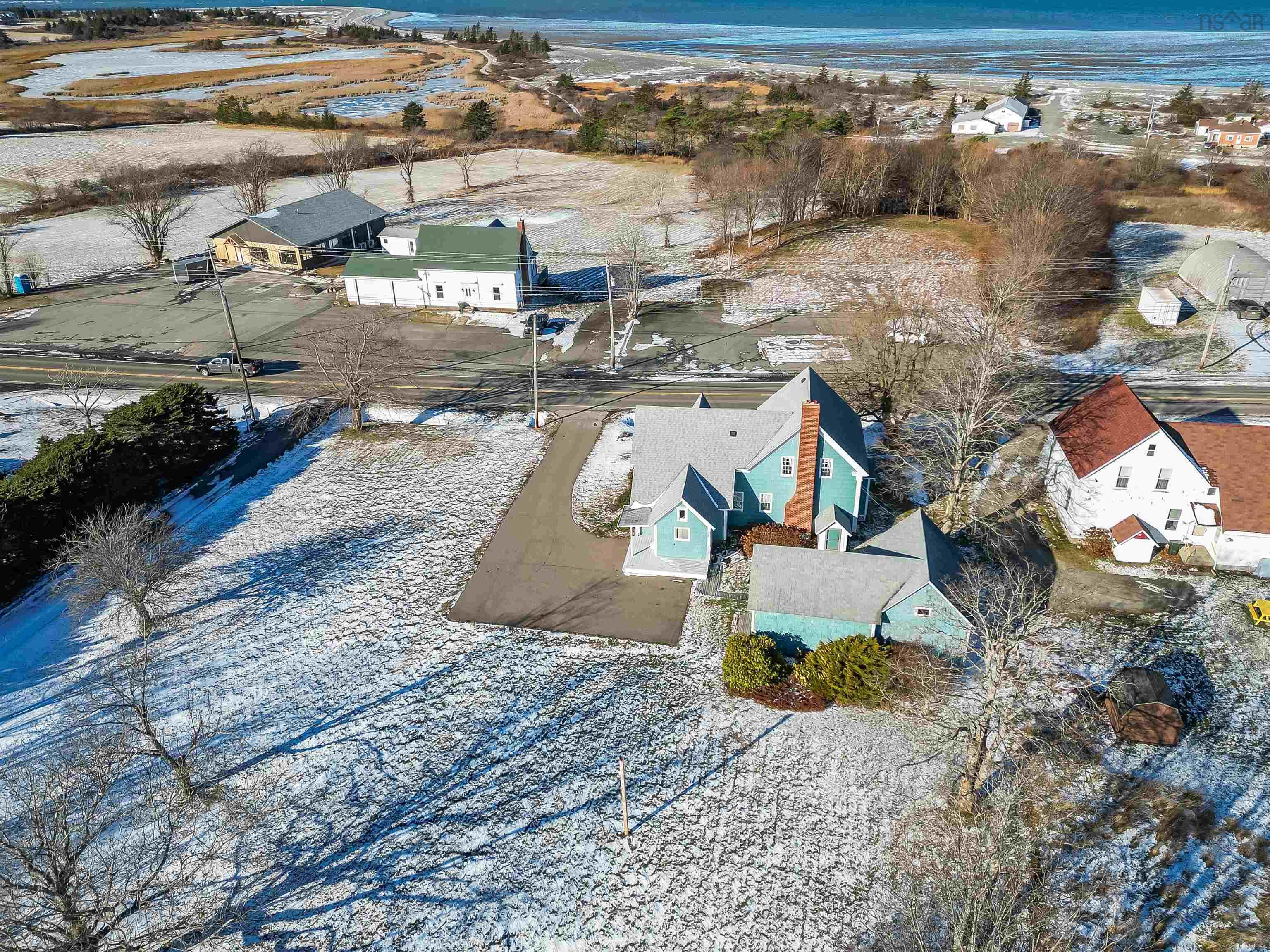 $297,500.00: 3152 Highway 1, Belliveaus Cove