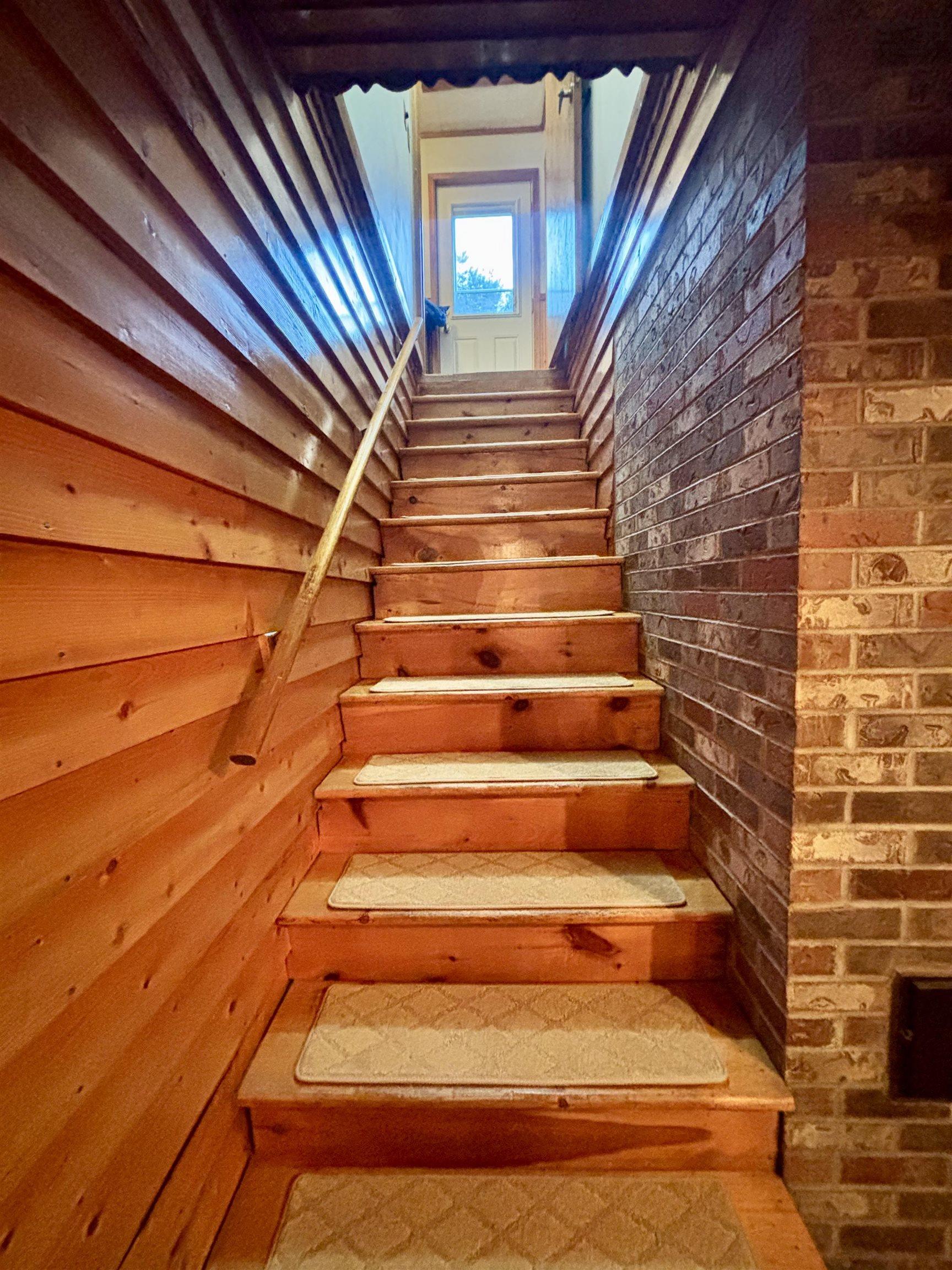 $379,900.00: 962 Highway 202, West Gore