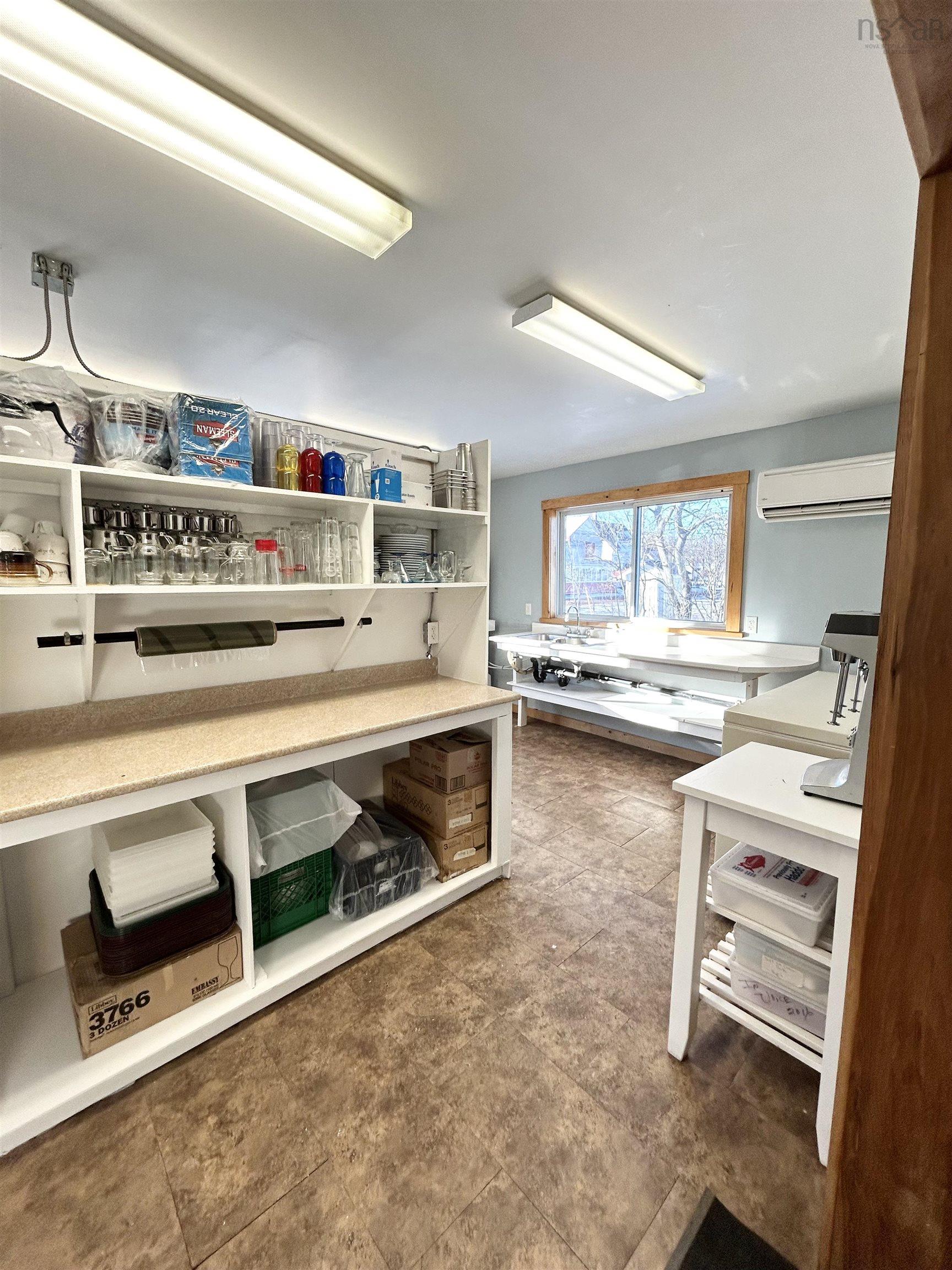 $750,000.00: 13953 Highway 6, Wallace