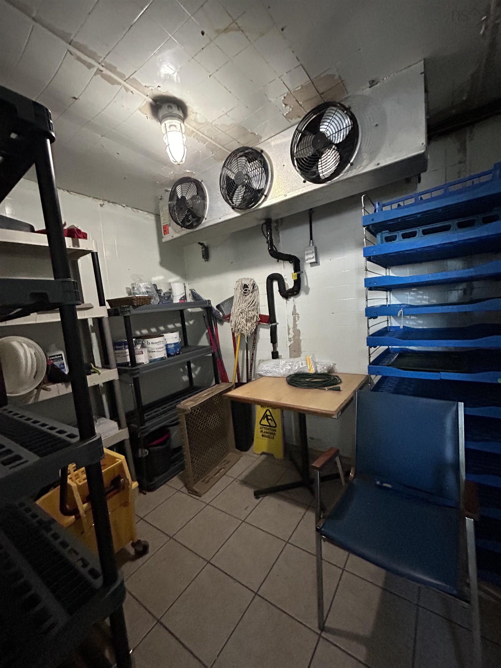 $750,000.00: 13953 Highway 6, Wallace