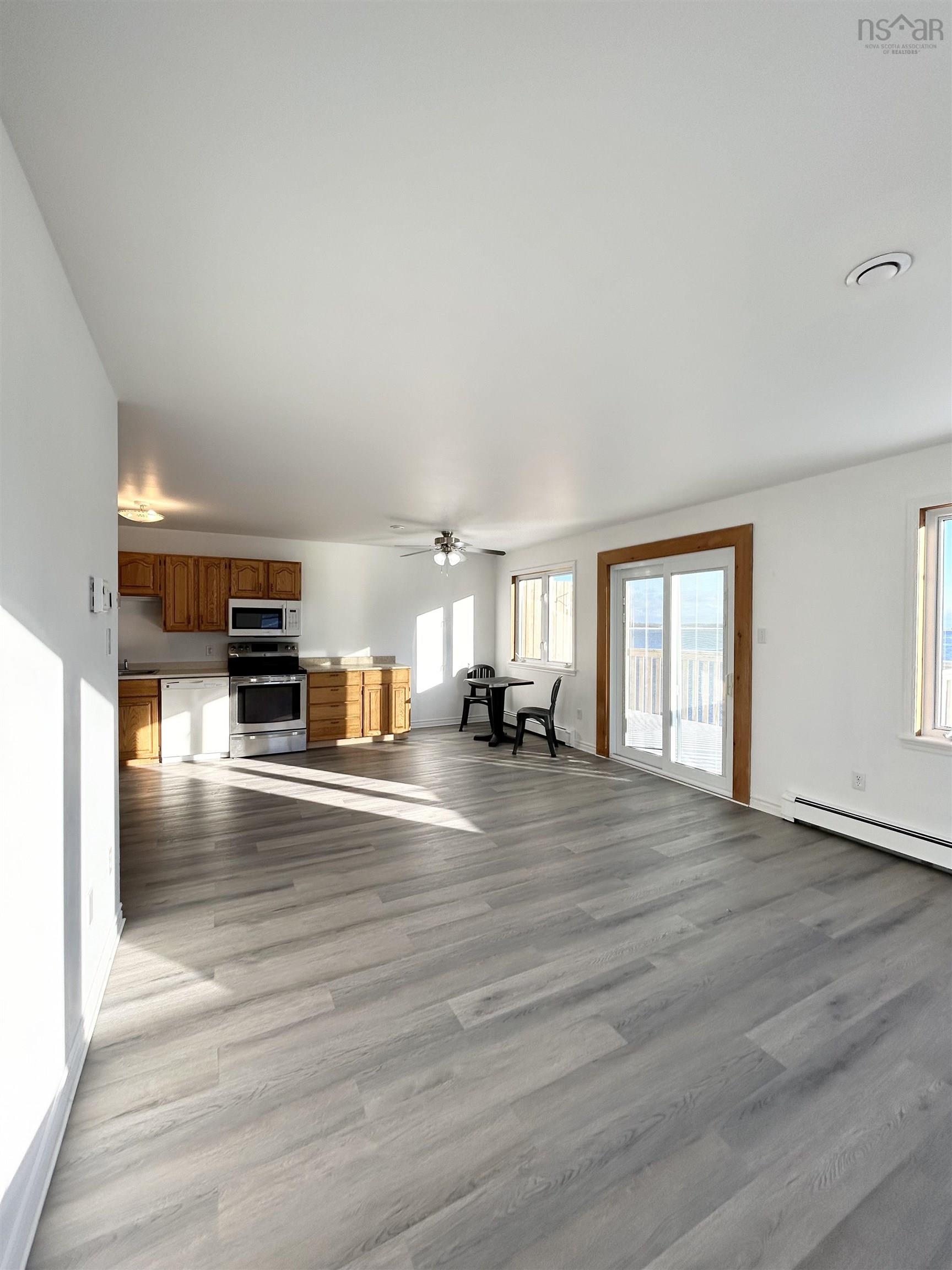 $750,000.00: 13953 Highway 6, Wallace