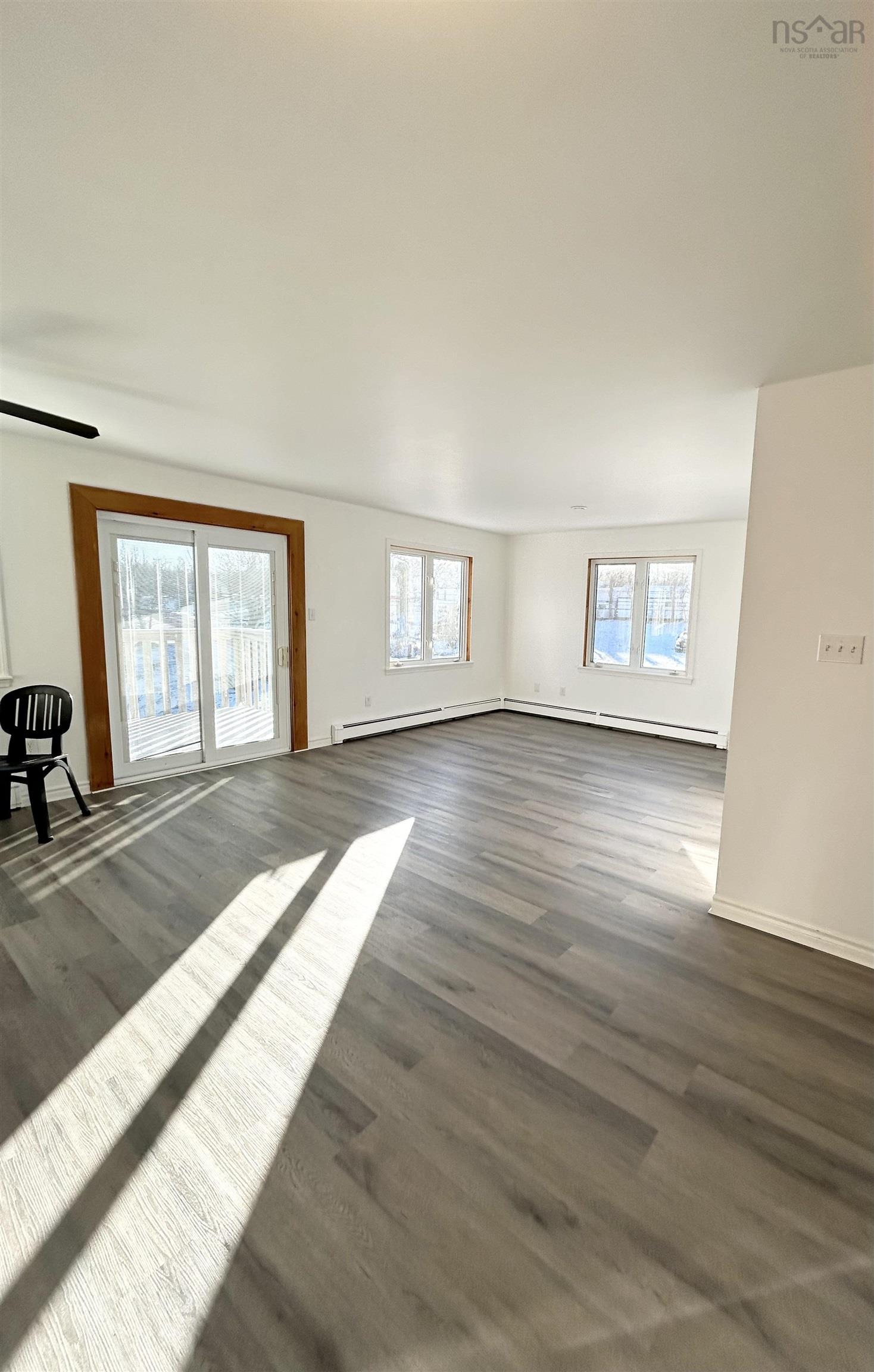 $750,000.00: 13953 Highway 6, Wallace