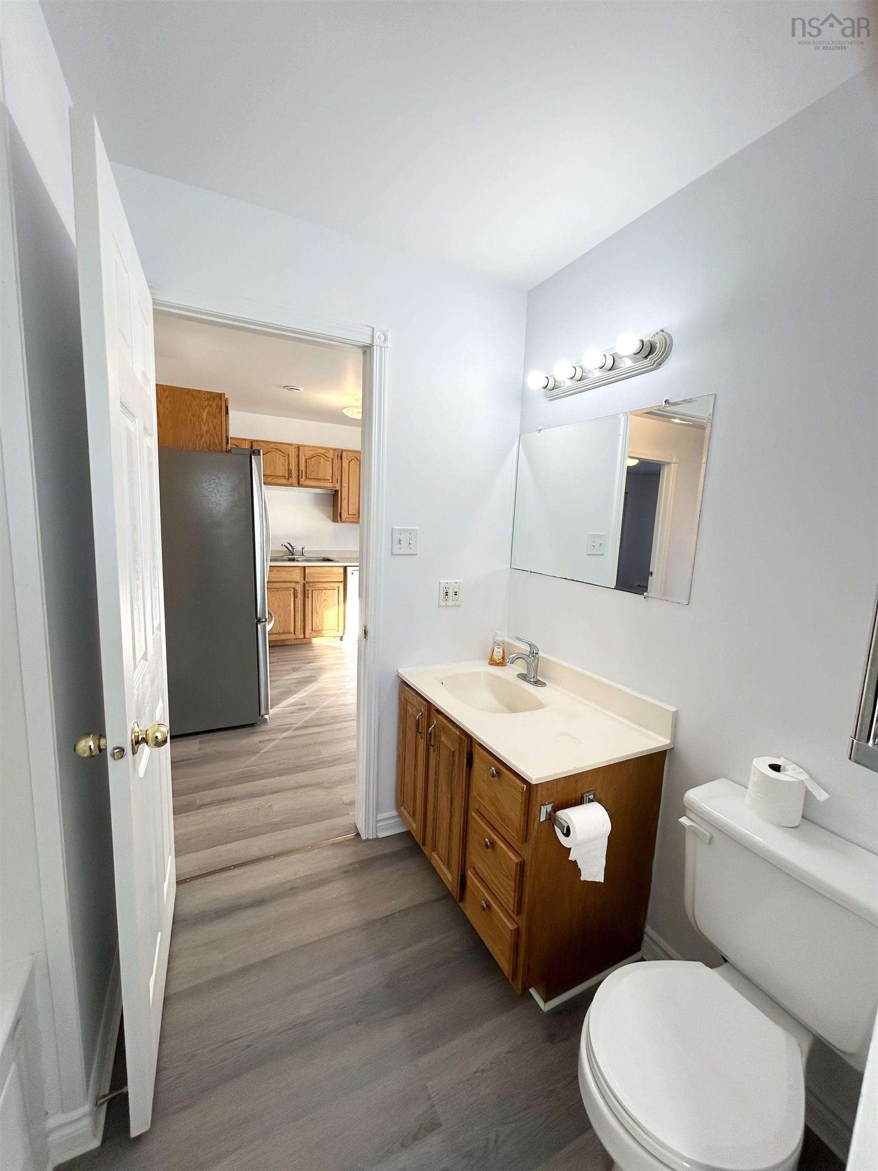 $750,000.00: 13953 Highway 6, Wallace