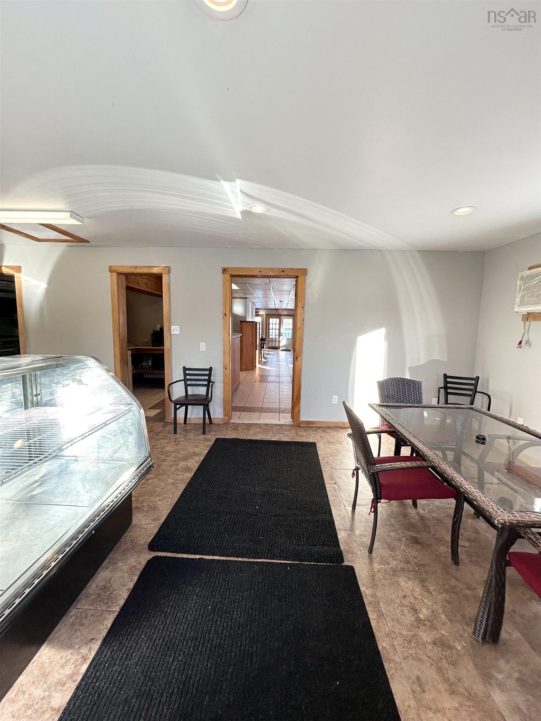 $750,000.00: 13953 Highway 6, Wallace