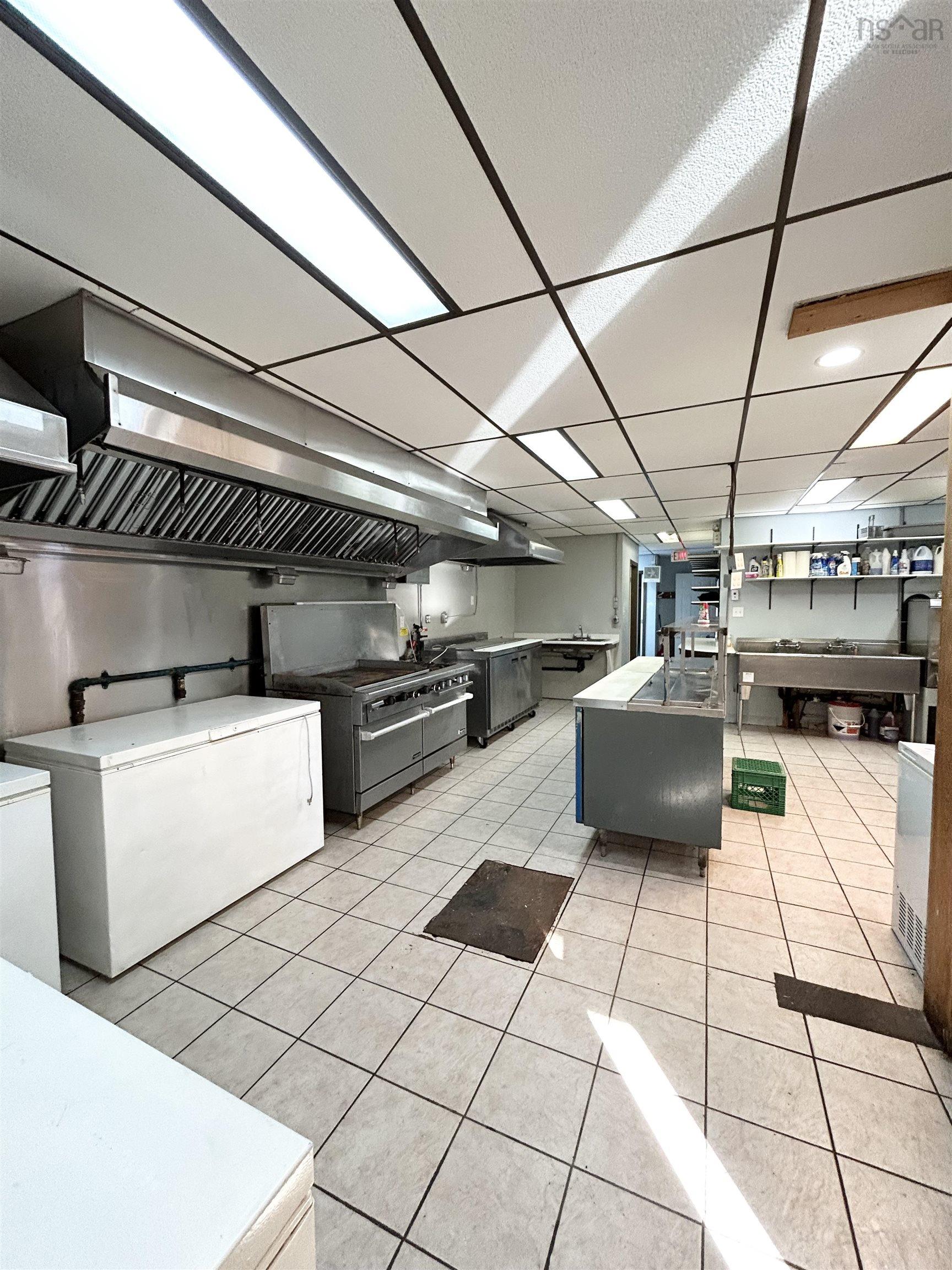 $750,000.00: 13953 Highway 6, Wallace