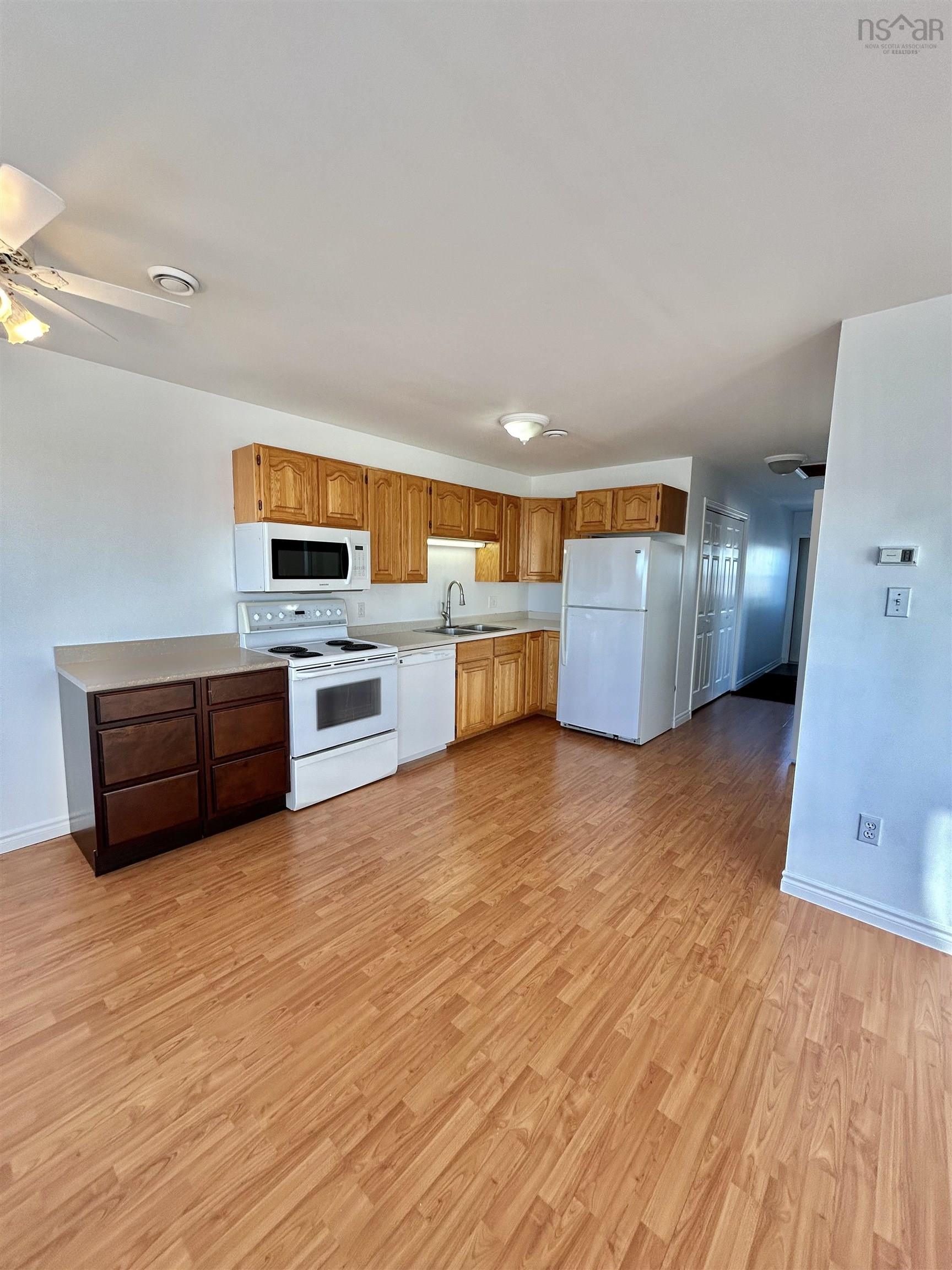 $750,000.00: 13953 Highway 6, Wallace