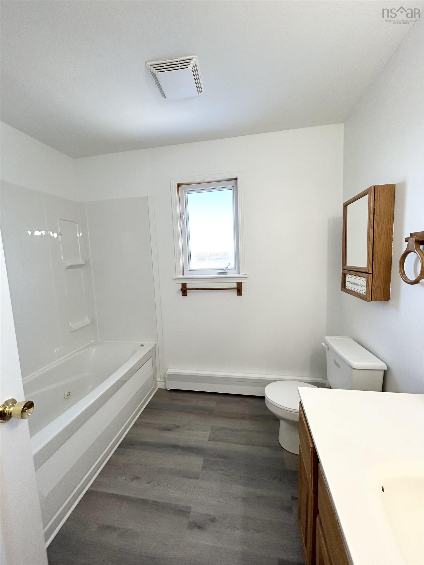 $750,000.00: 13953 Highway 6, Wallace