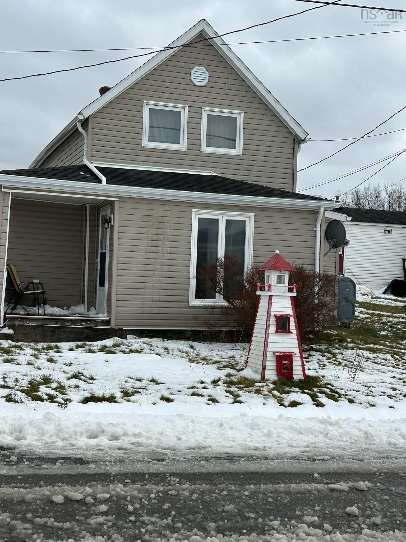 $269,000.00: 10 Forest St Extension, Inverness