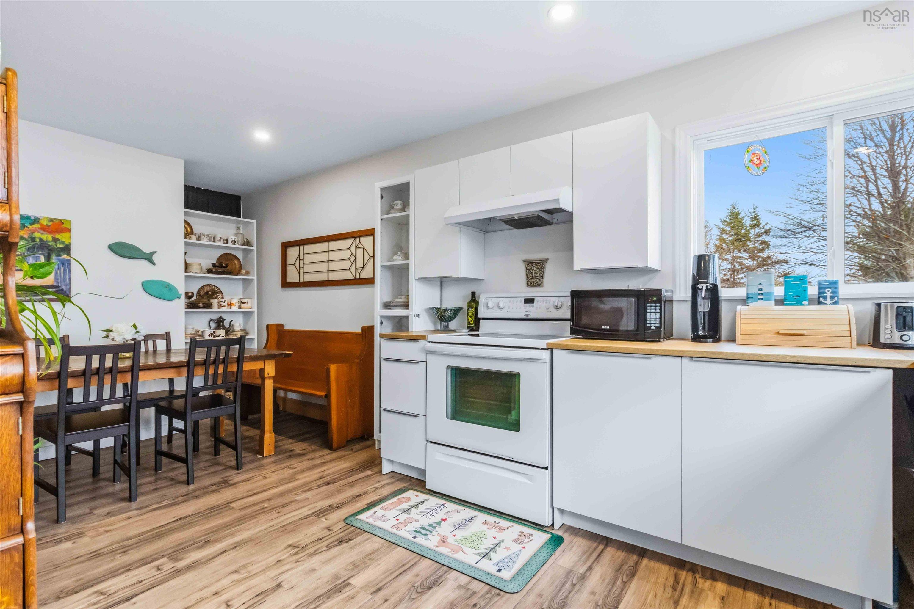 $349,000.00: 6517 Highway 3, Western Shore