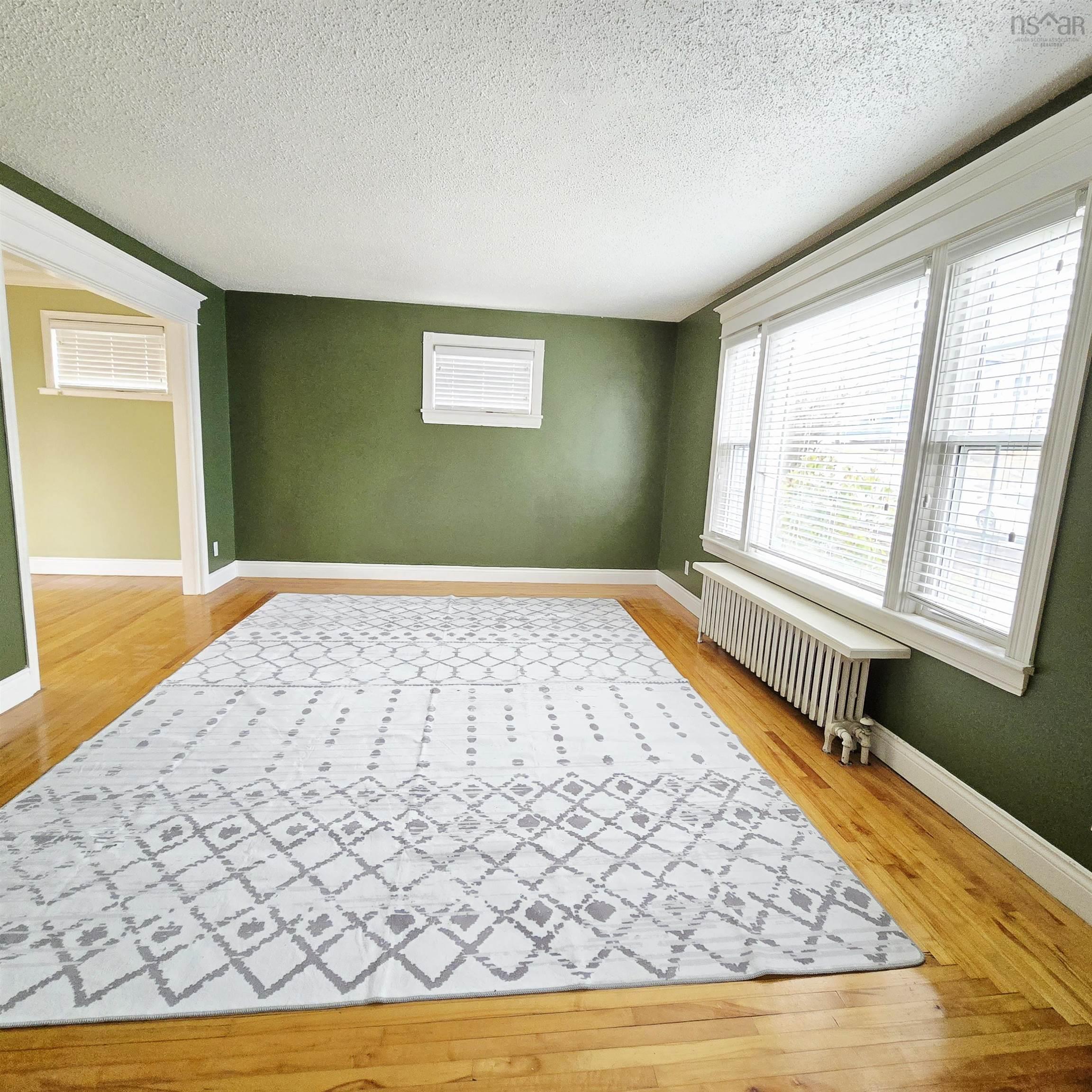 $225,000.00: 34 Oxford Street, Sydney