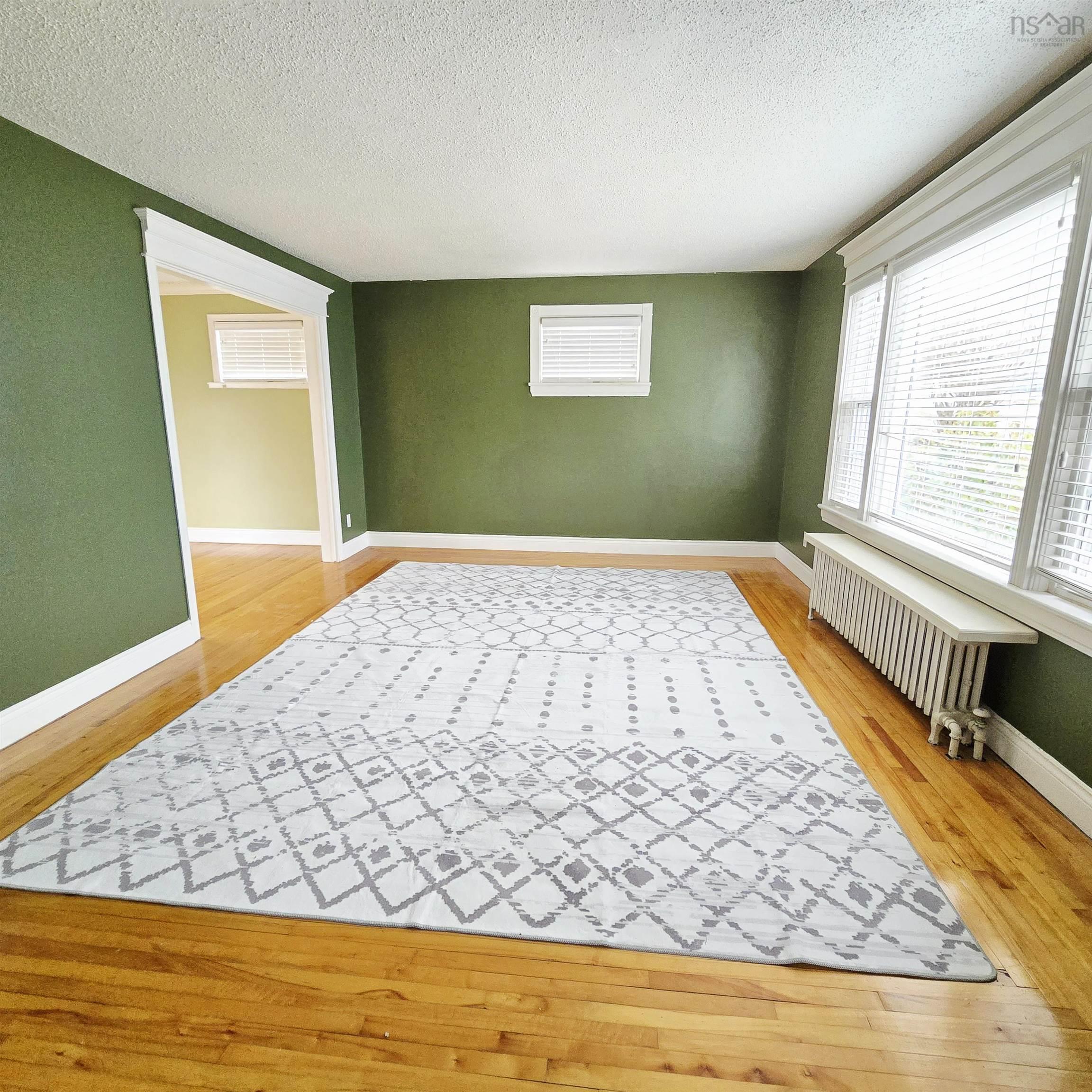 $225,000.00: 34 Oxford Street, Sydney