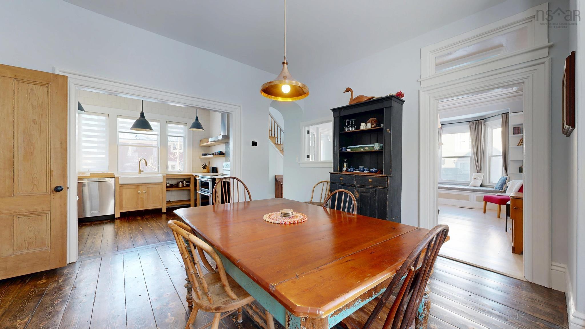 $467,900.00: 13 John Street, Shelburne