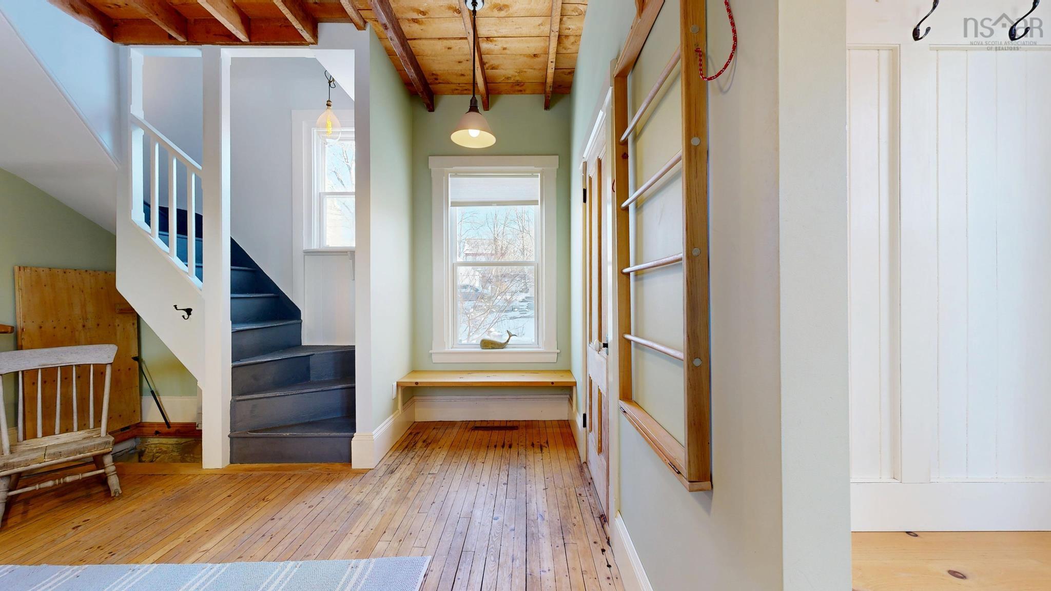 $467,900.00: 13 John Street, Shelburne