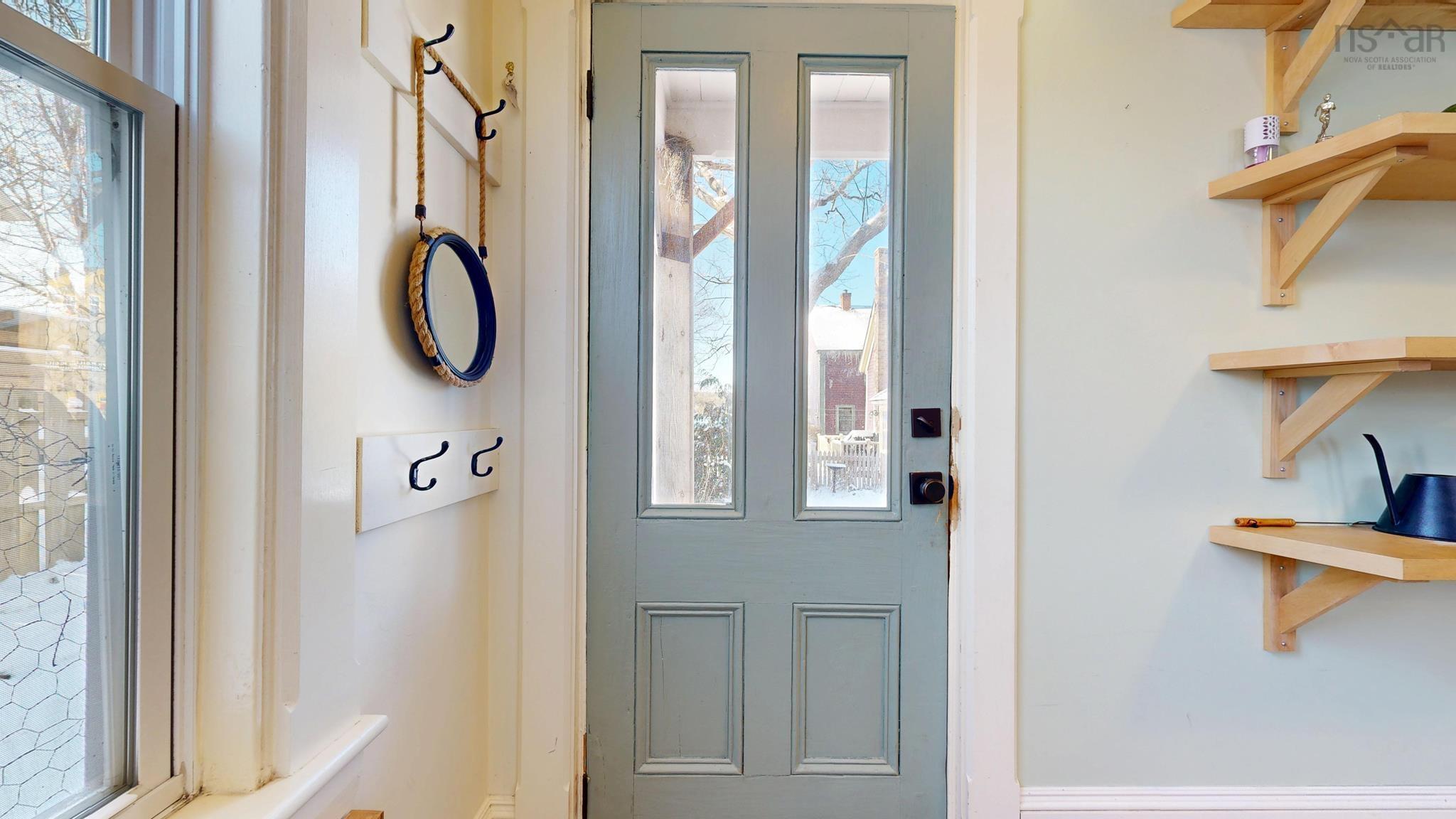 $467,900.00: 13 John Street, Shelburne