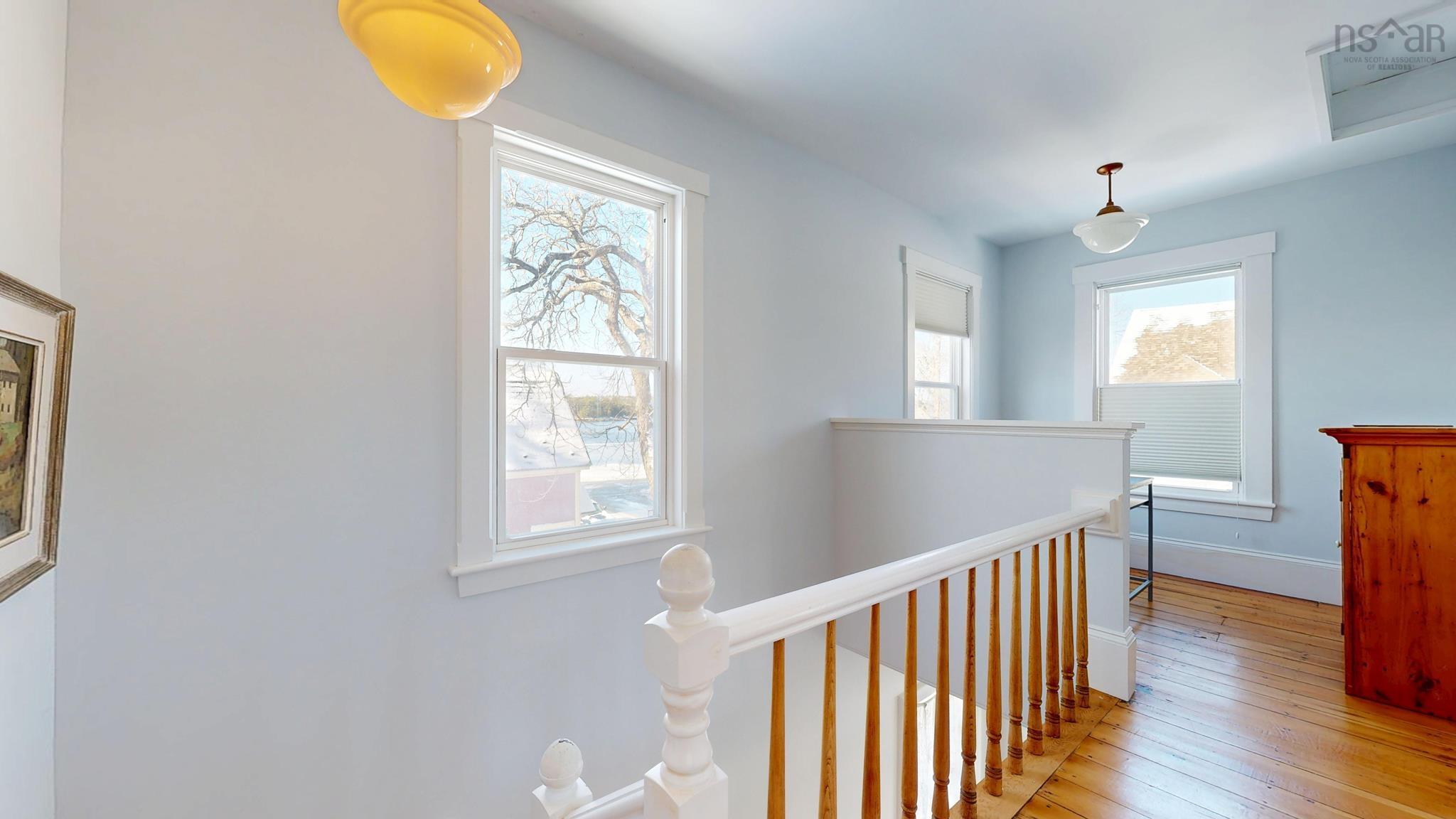 $467,900.00: 13 John Street, Shelburne