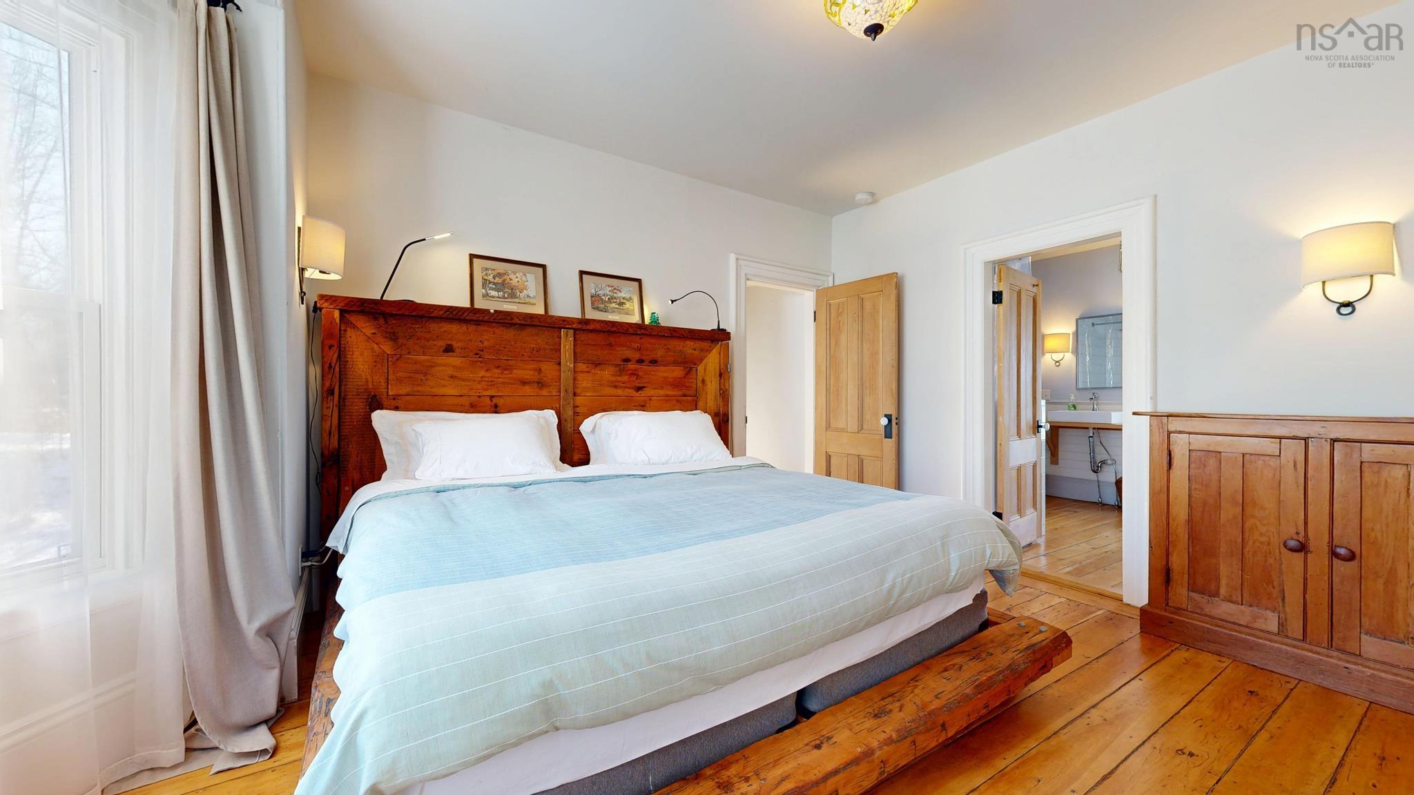 $467,900.00: 13 John Street, Shelburne