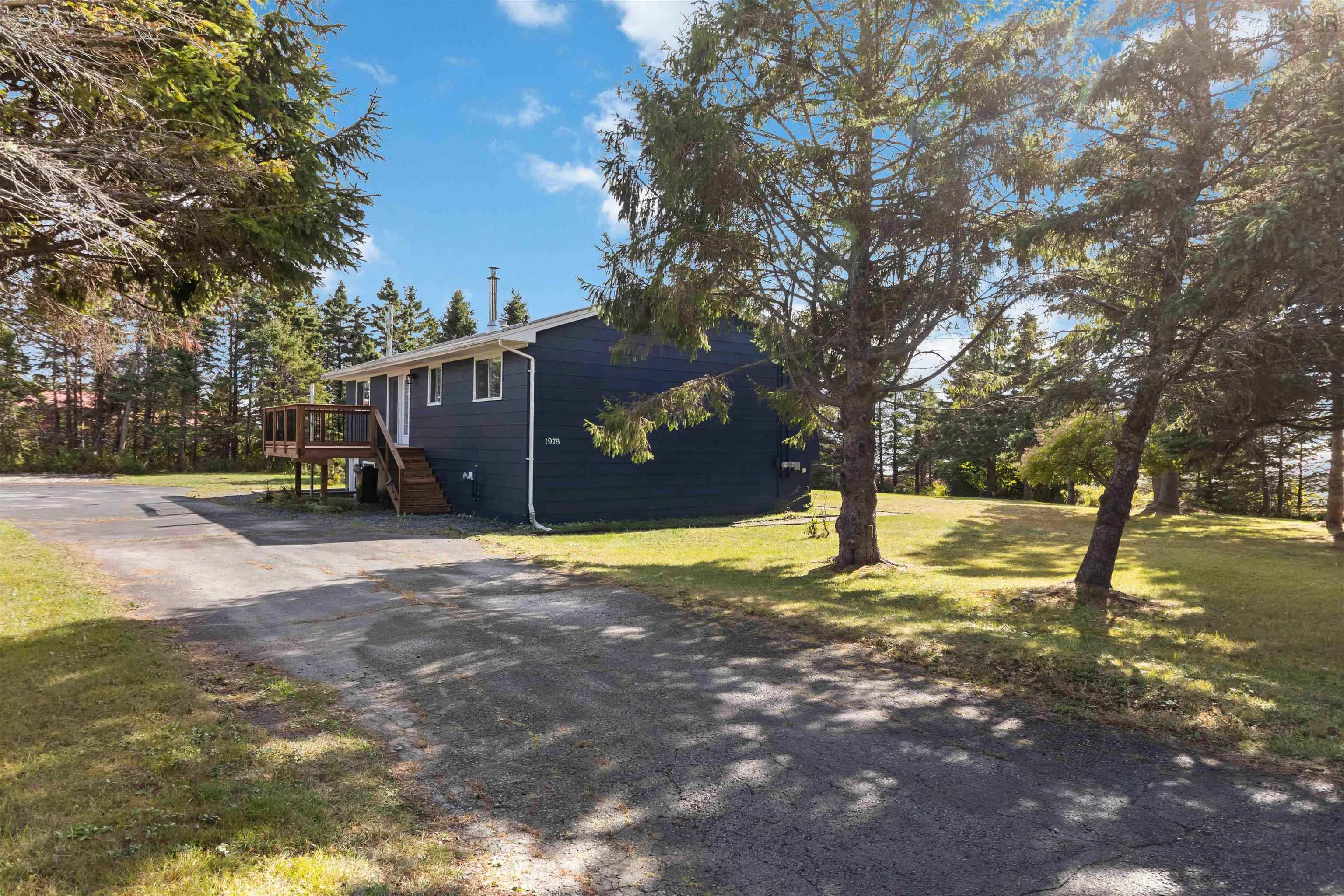 3 Murray Road, Eastern Passage, NS (MLS 202529624)