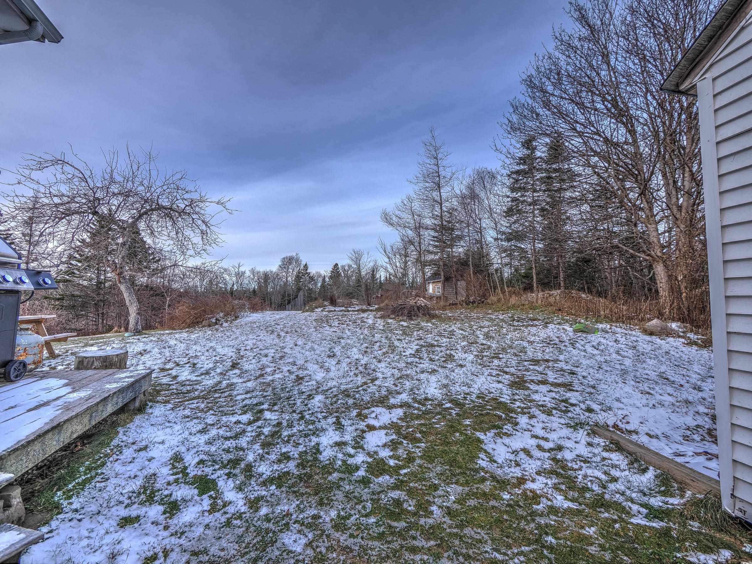 $460,000.00: 7056 Highway 329, East River Point