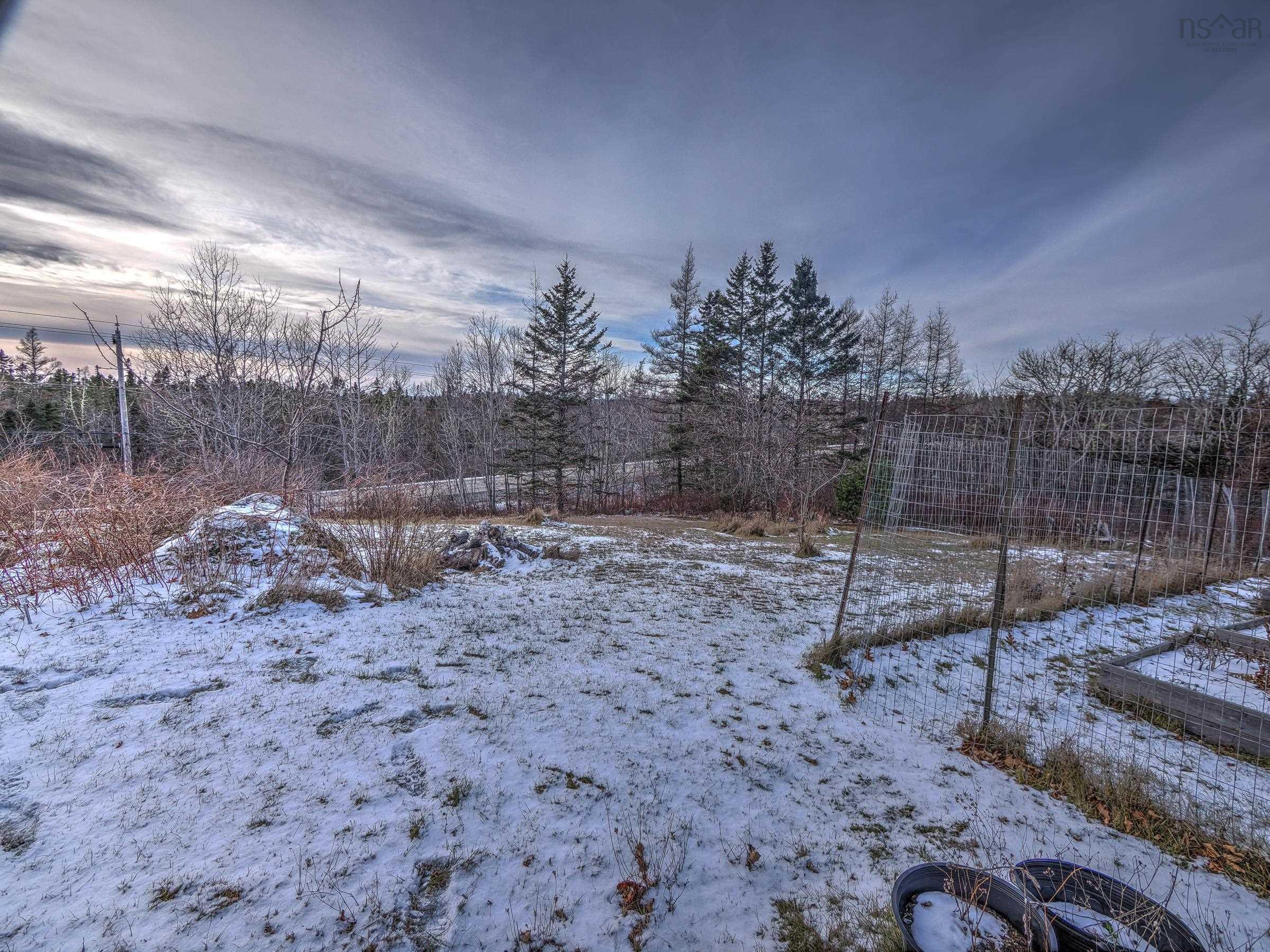 $460,000.00: 7056 Highway 329, East River Point