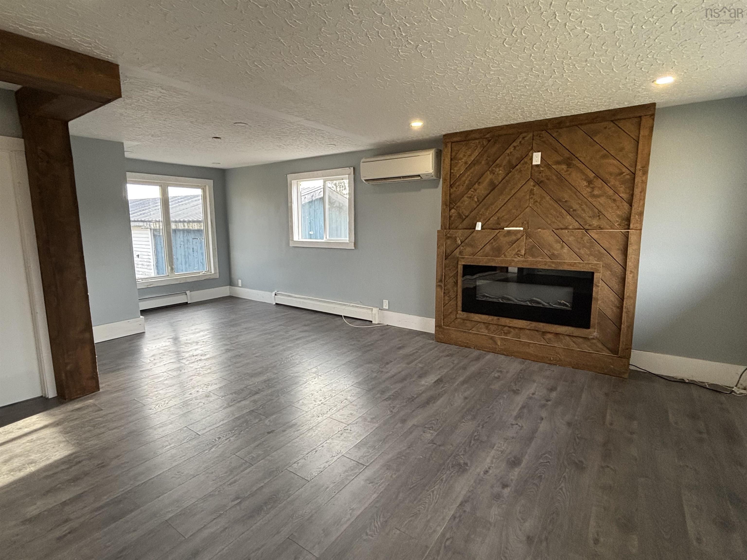 $439,000.00: 18 Princeton Court, Salmon River