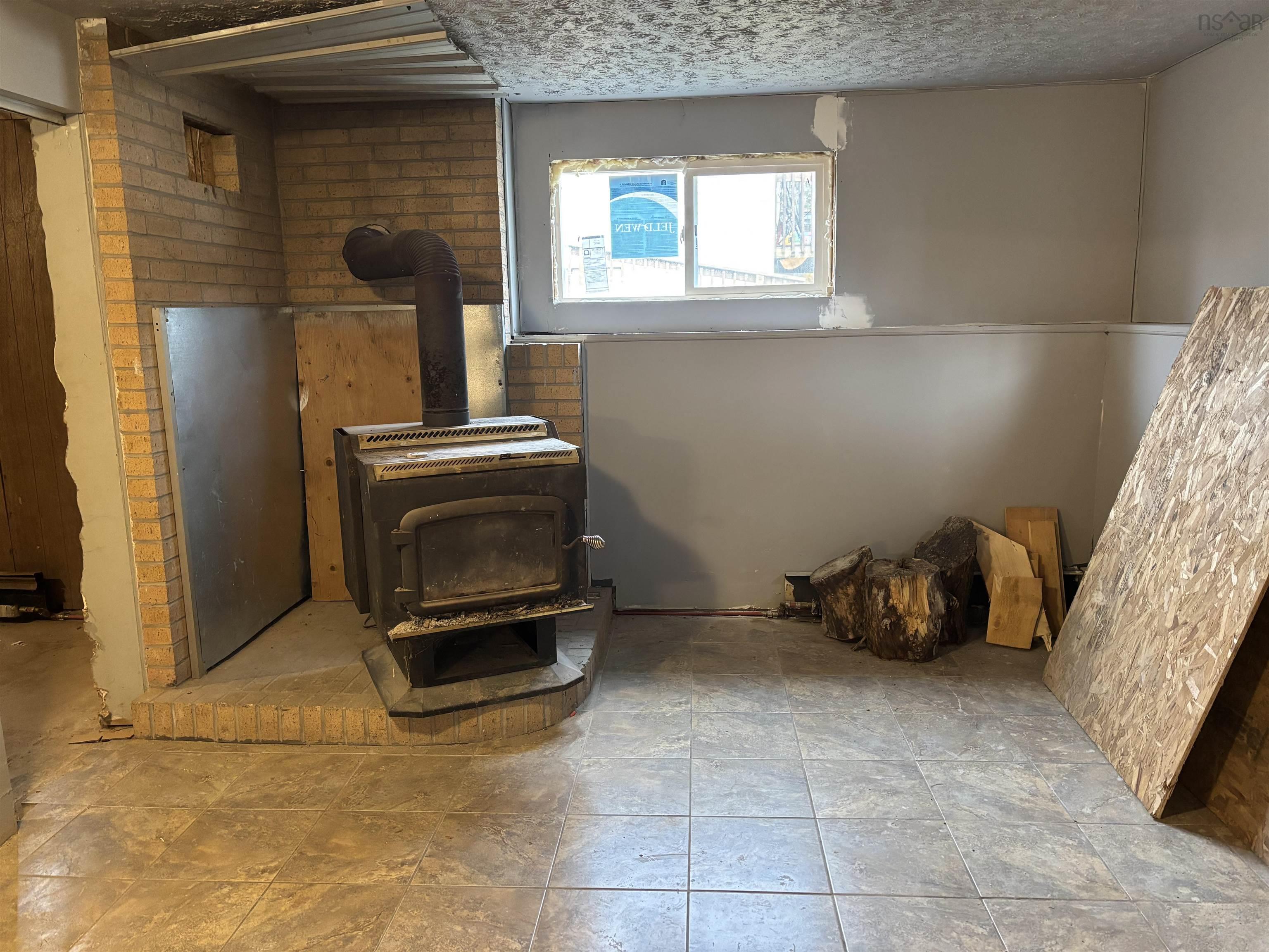 $439,000.00: 18 Princeton Court, Salmon River