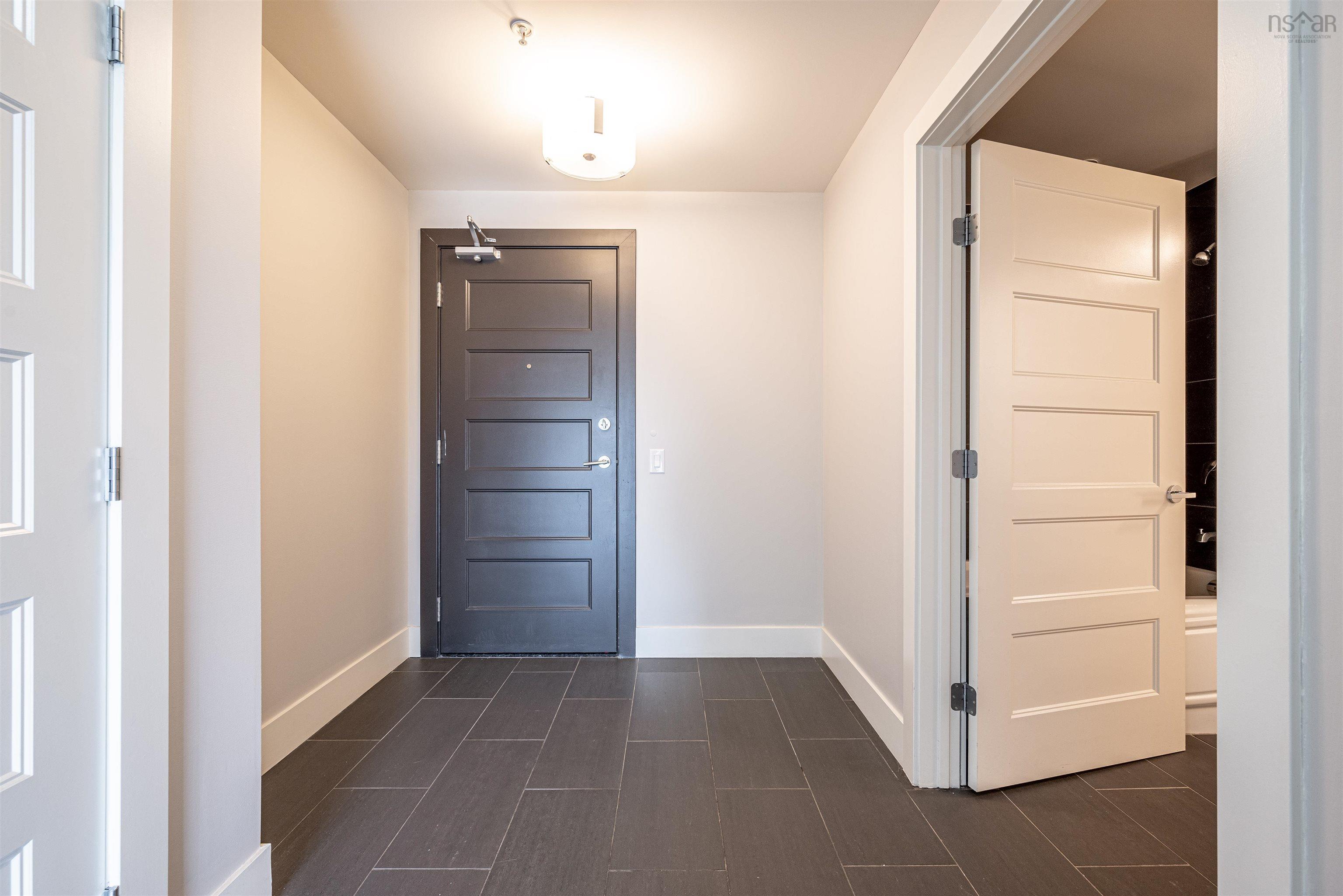 $450,000.00: 208 15 Kings Wharf Place, Dartmouth