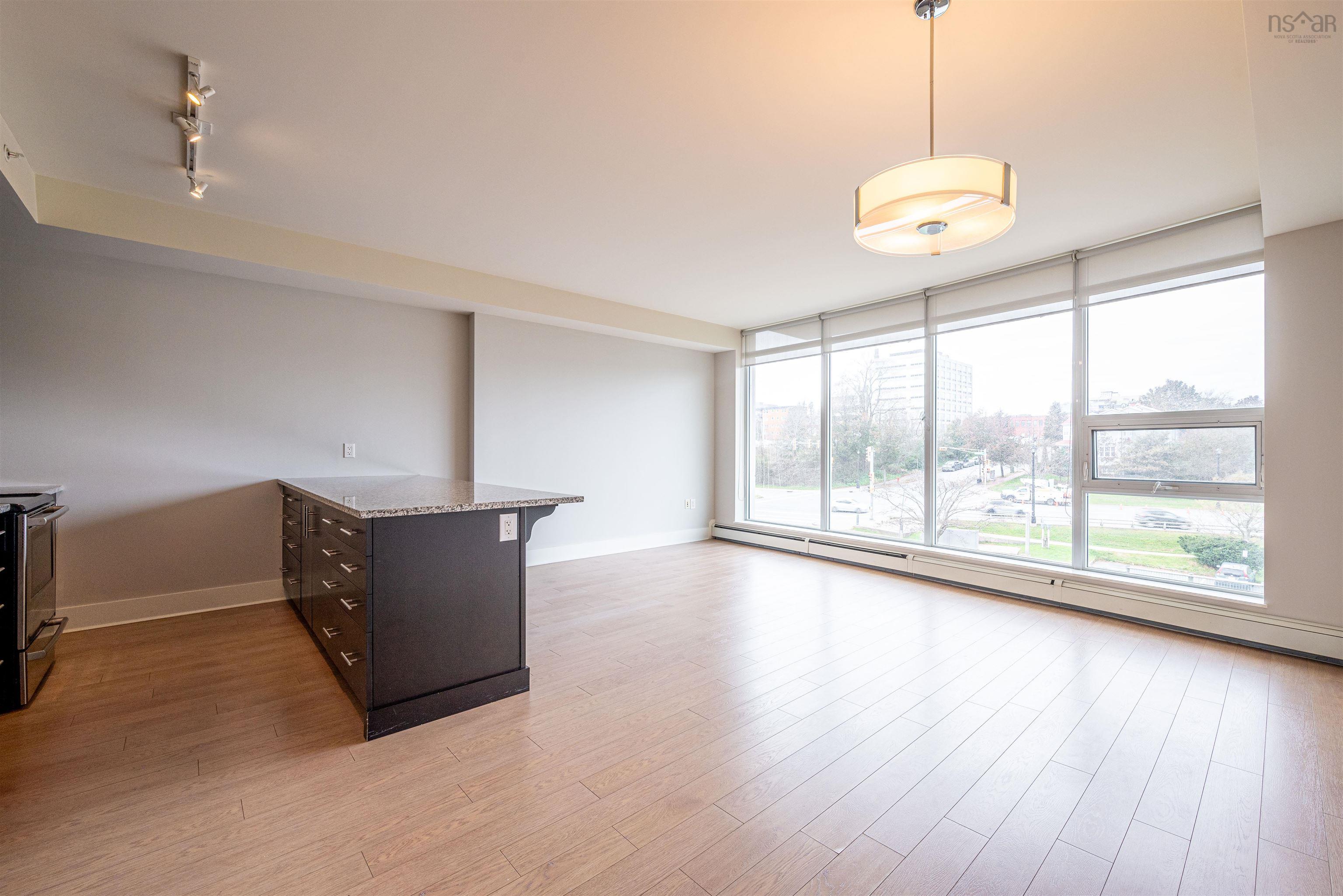 $450,000.00: 208 15 Kings Wharf Place, Dartmouth