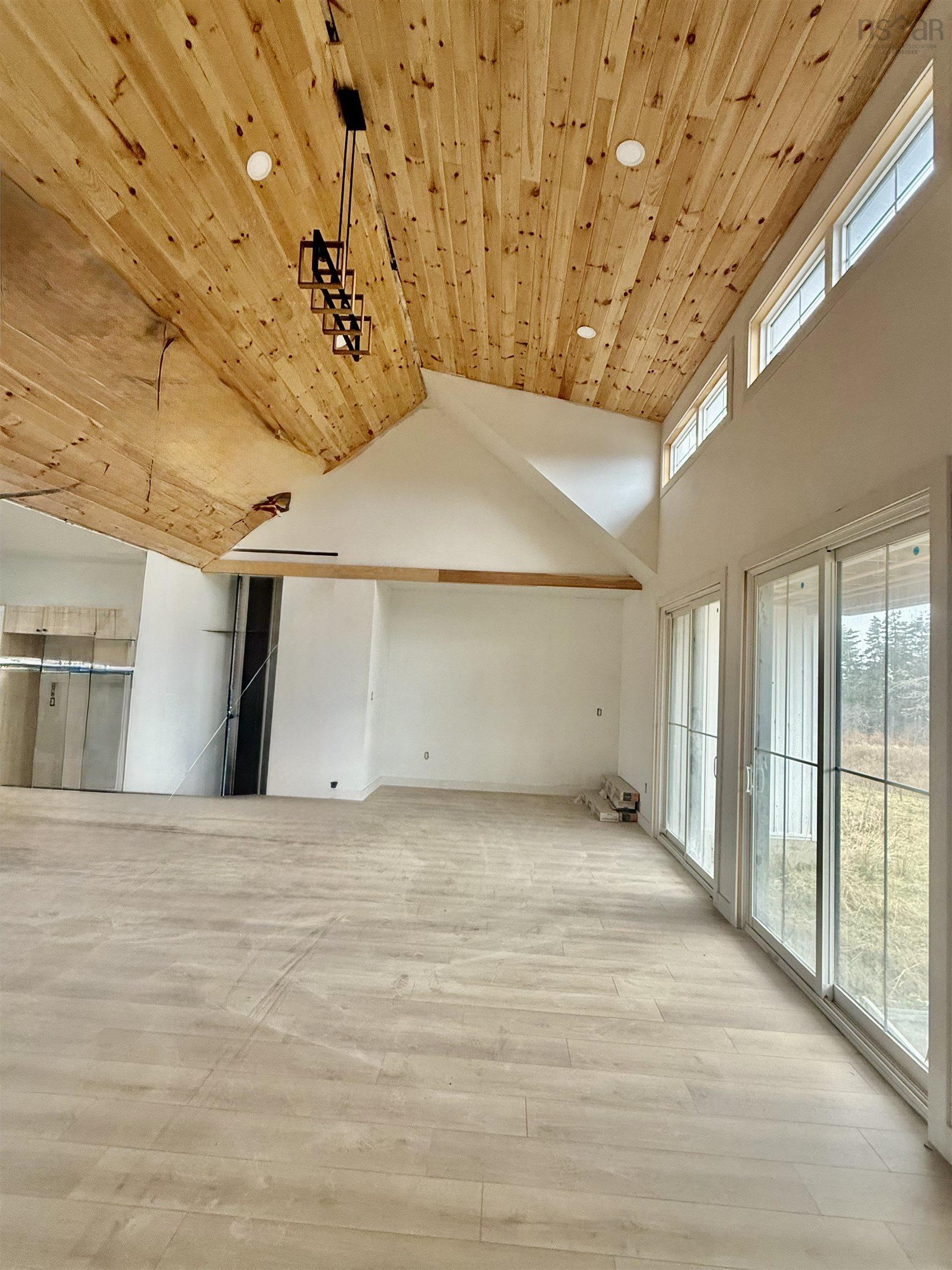 $499,000.00: 8433 Highway 3, Charlesville