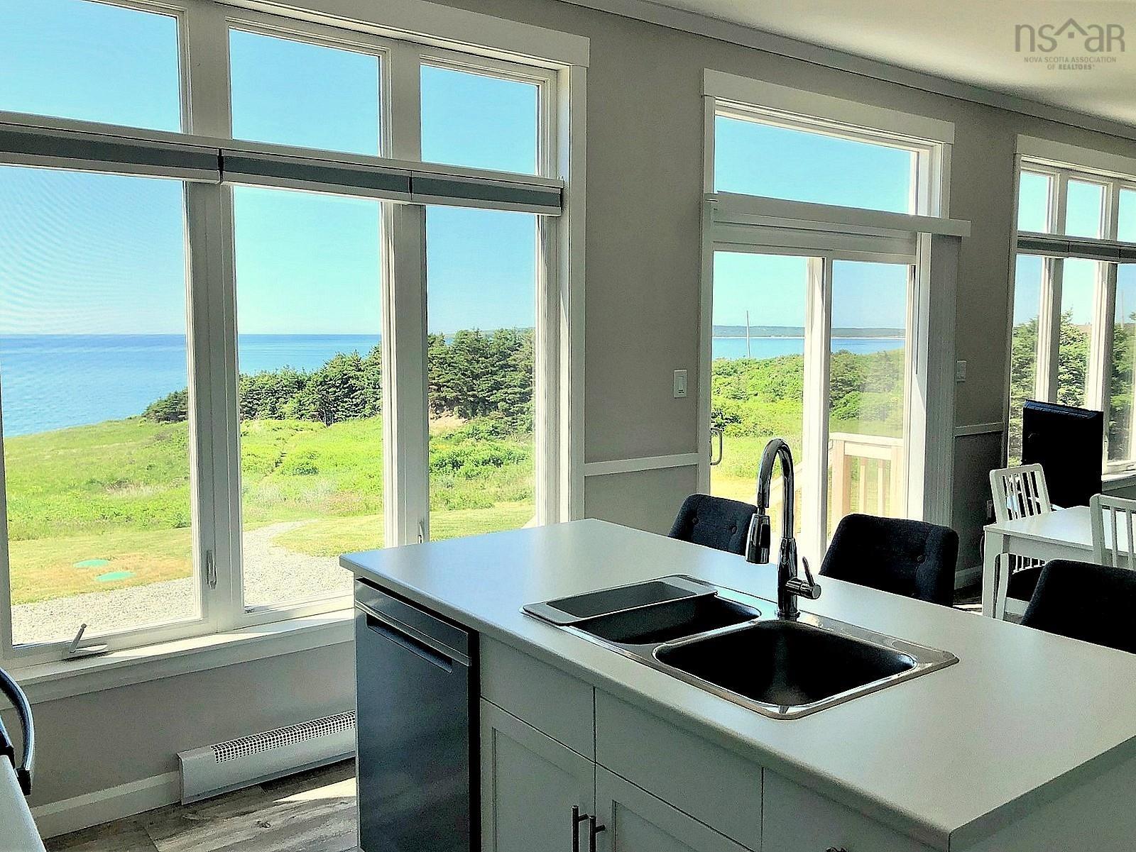 $495,000.00: 13791 Cabot Trail, Point Cross