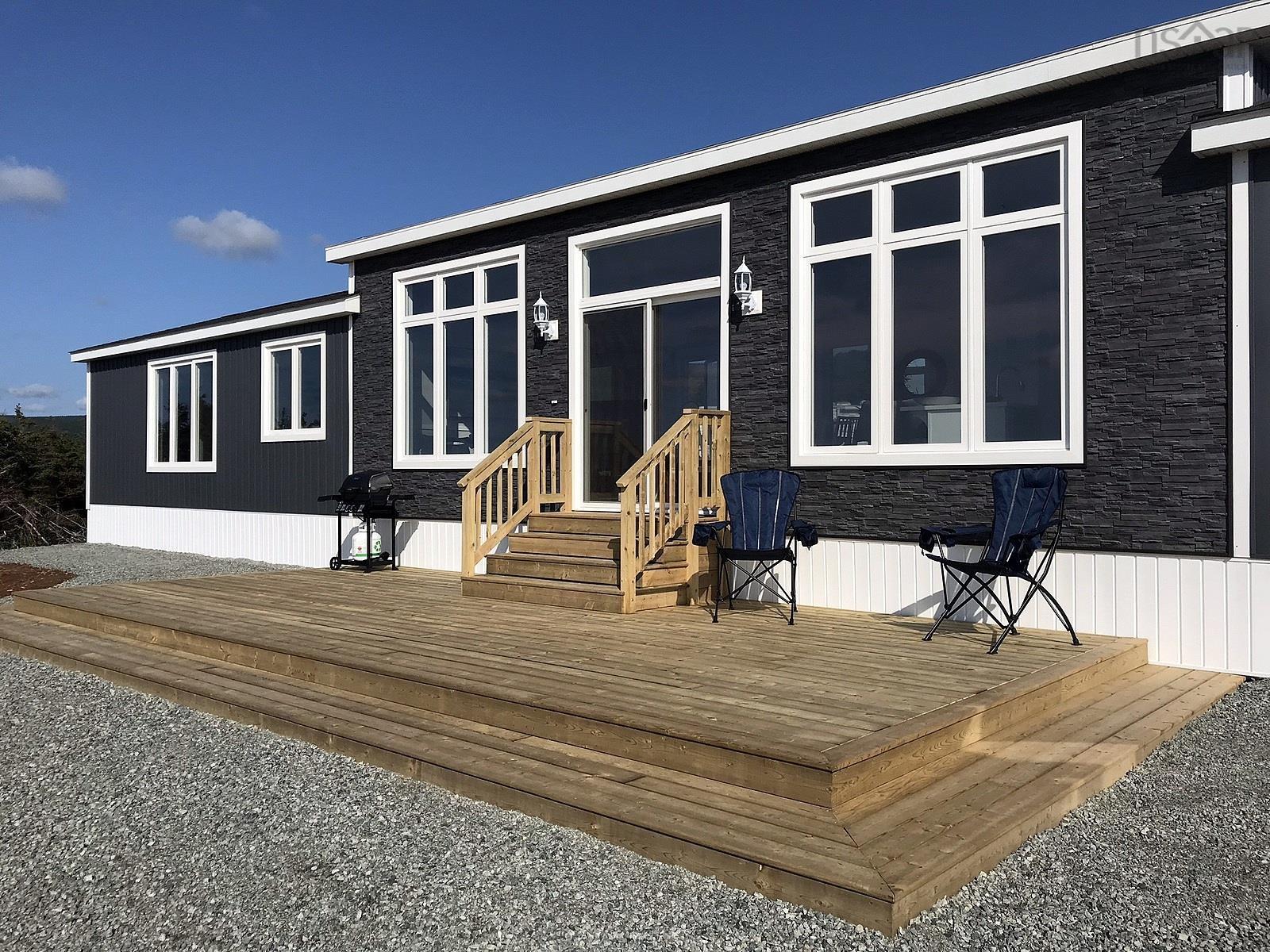 $495,000.00: 13791 Cabot Trail, Point Cross