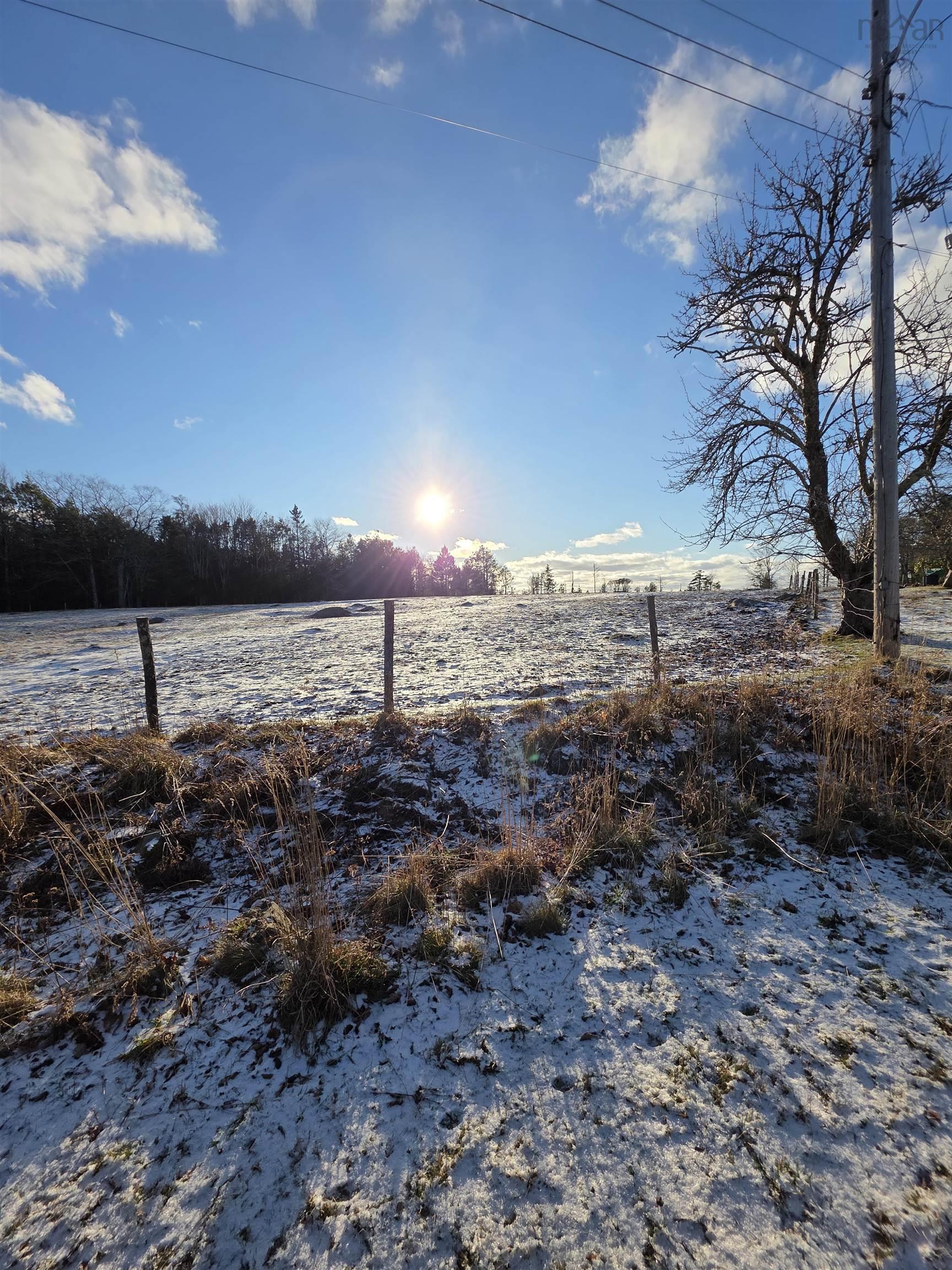 $297,500.00: 205 Hodgson