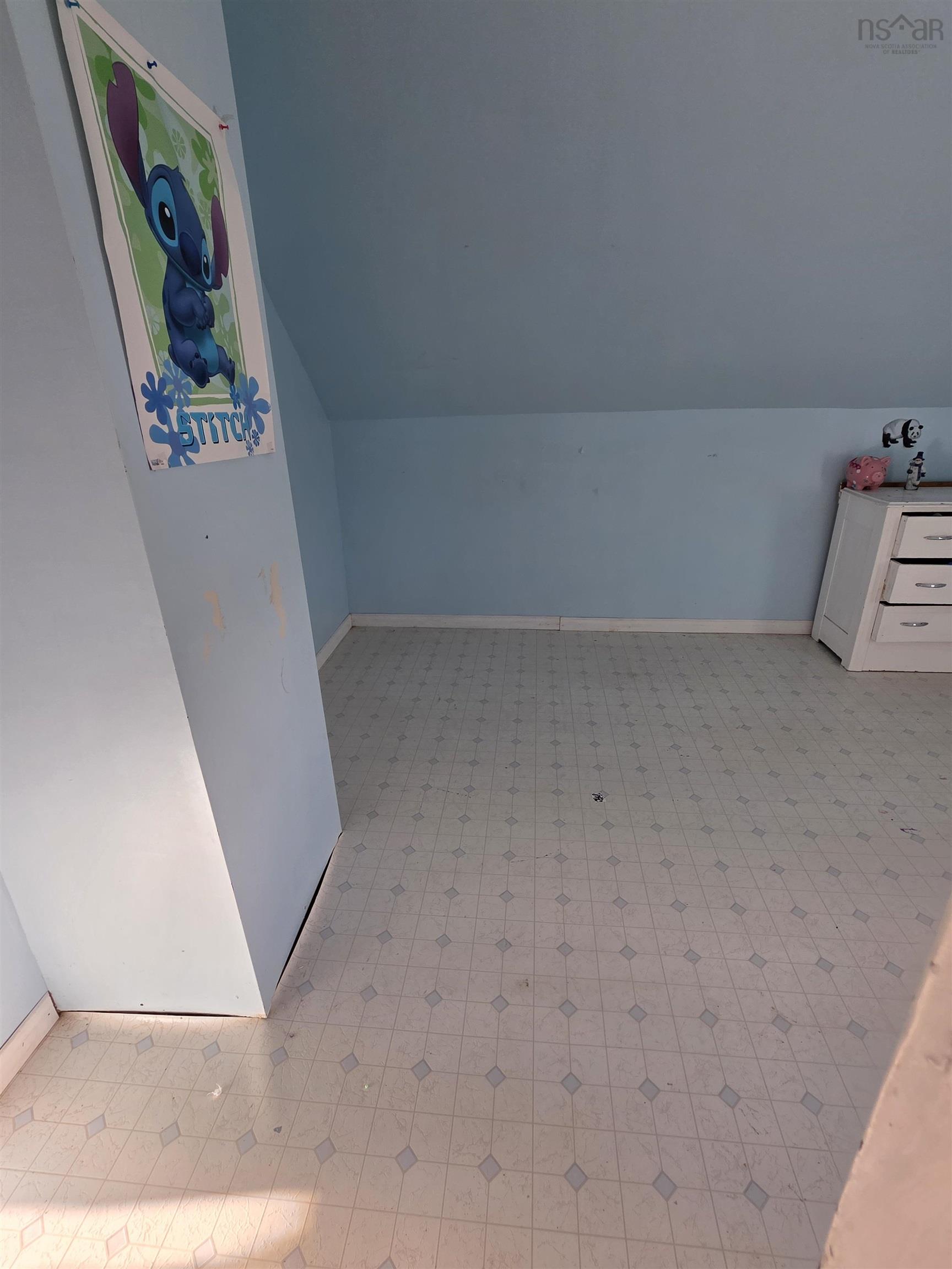 $297,500.00: 205 Hodgson