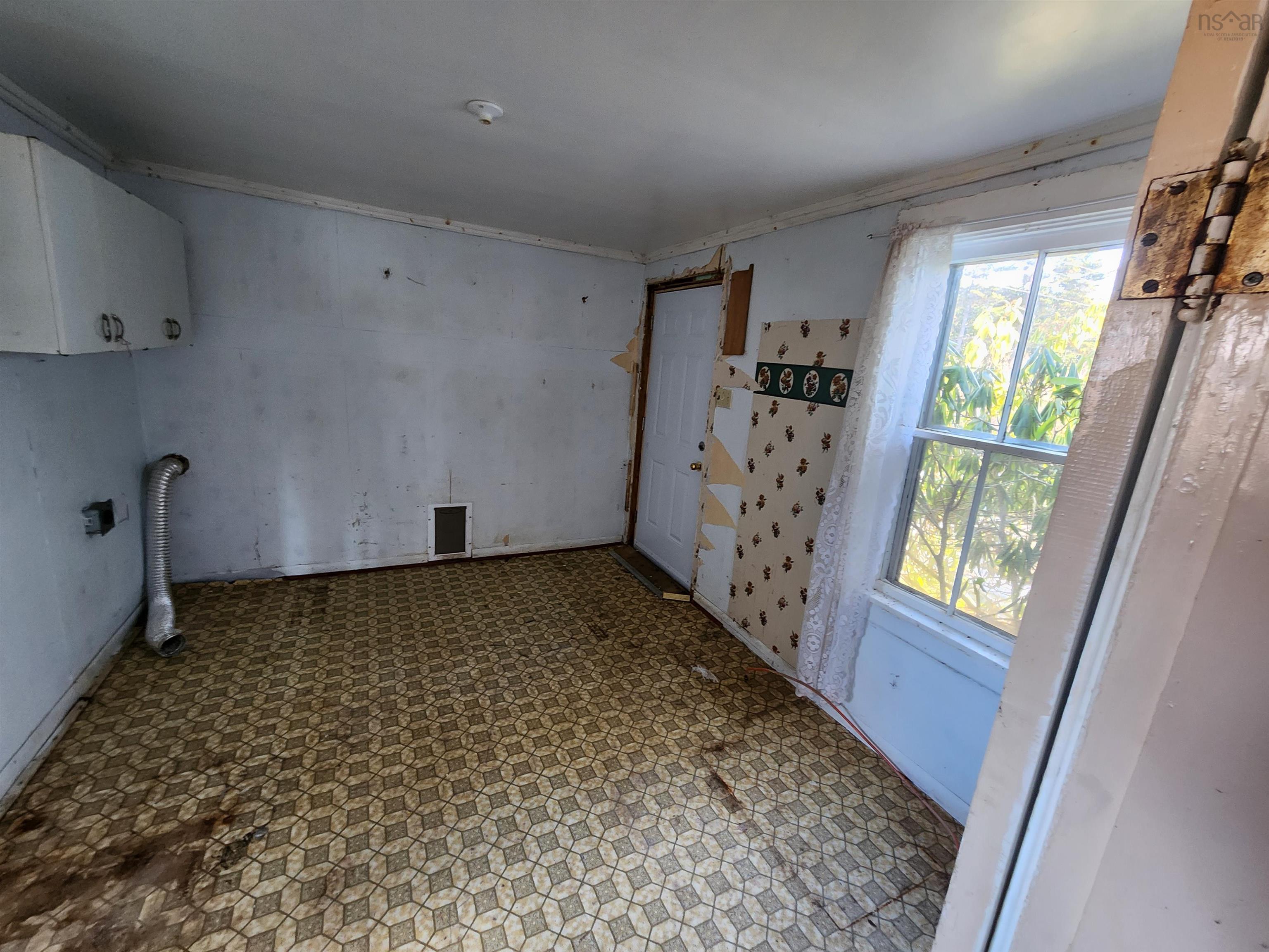 $139,900.00: 12376 Hwy 316, Goldboro