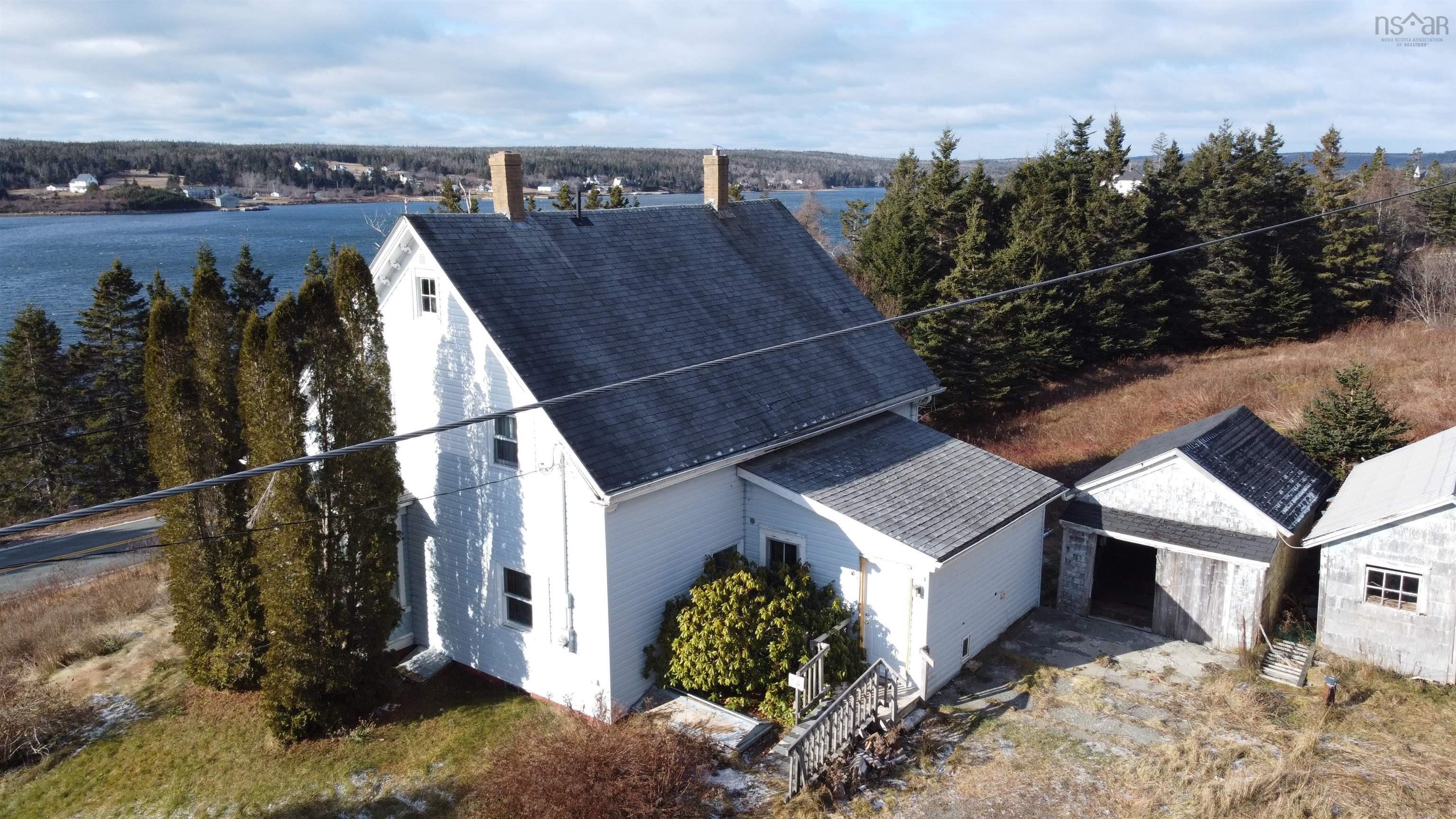 $139,900.00: 12376 Hwy 316, Goldboro