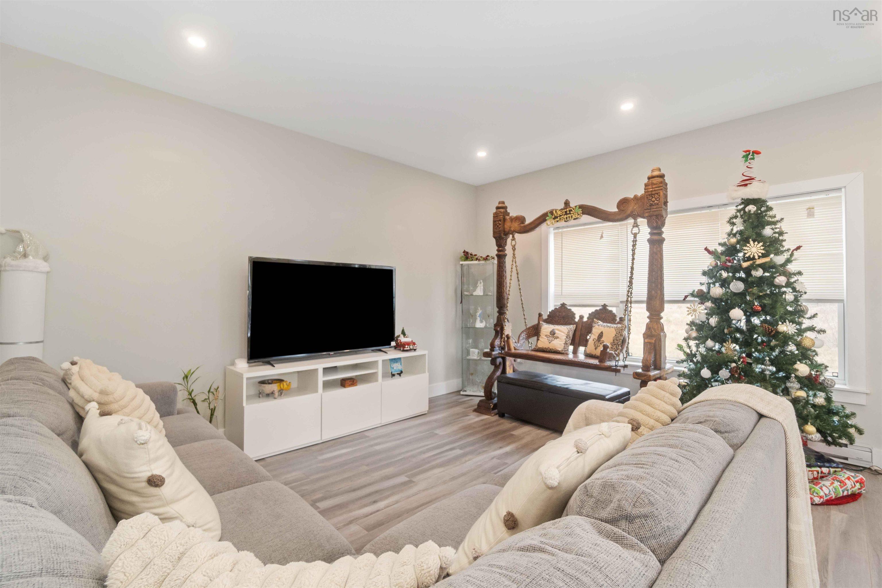 $789,900.00: 11 Poonam Court, Dartmouth