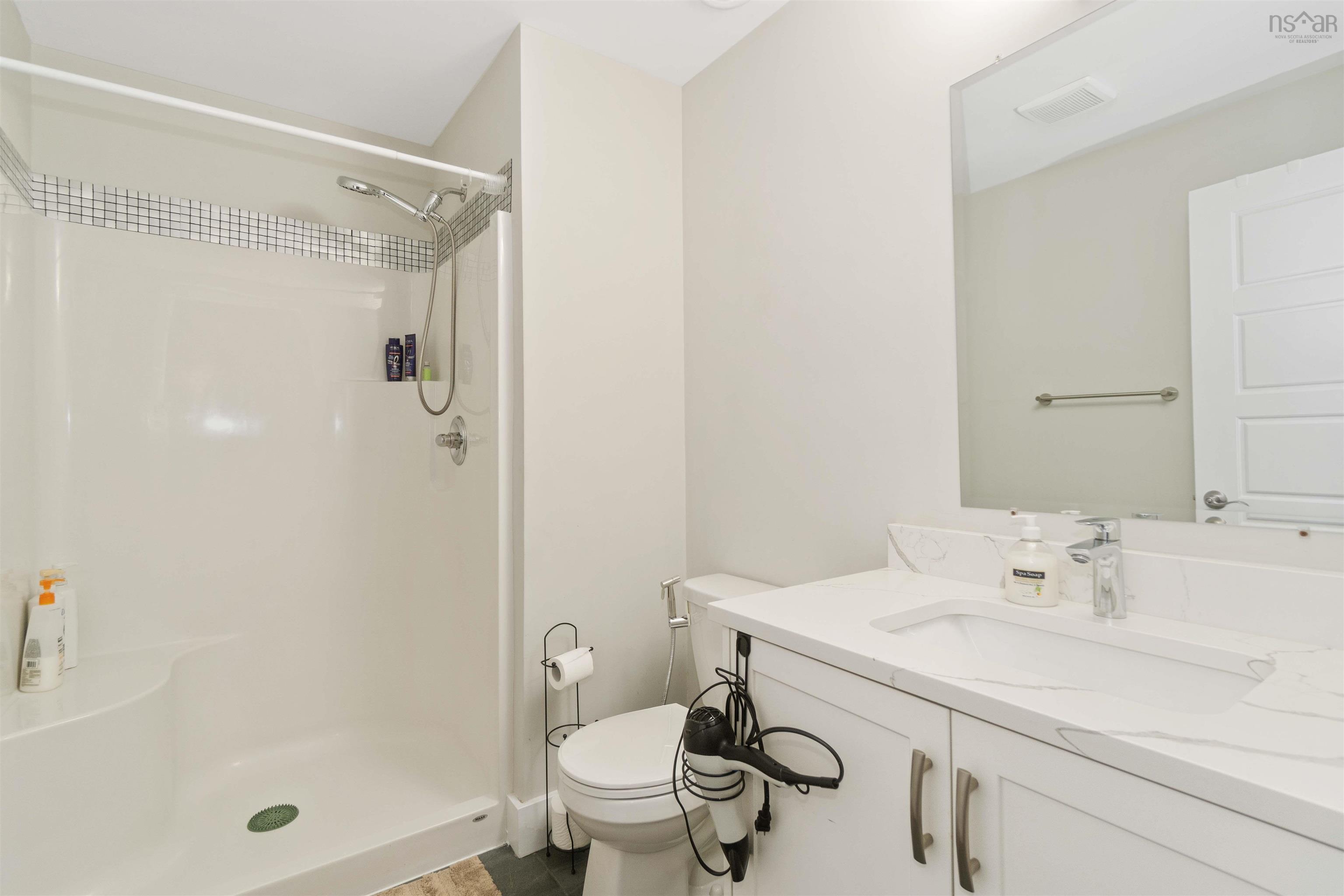 $789,900.00: 11 Poonam Court, Dartmouth