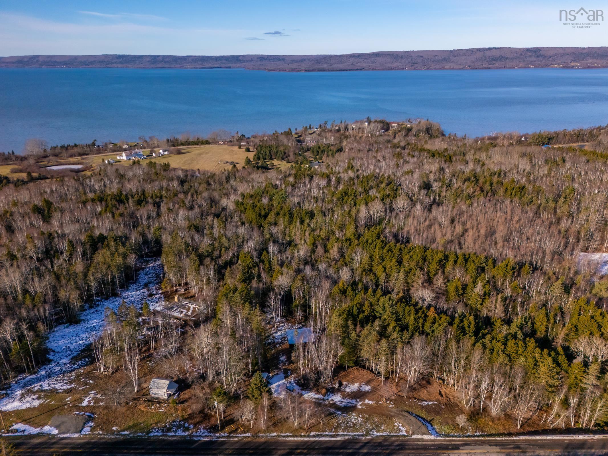 $149,000.00: 207 Old Post Road, Clementsport