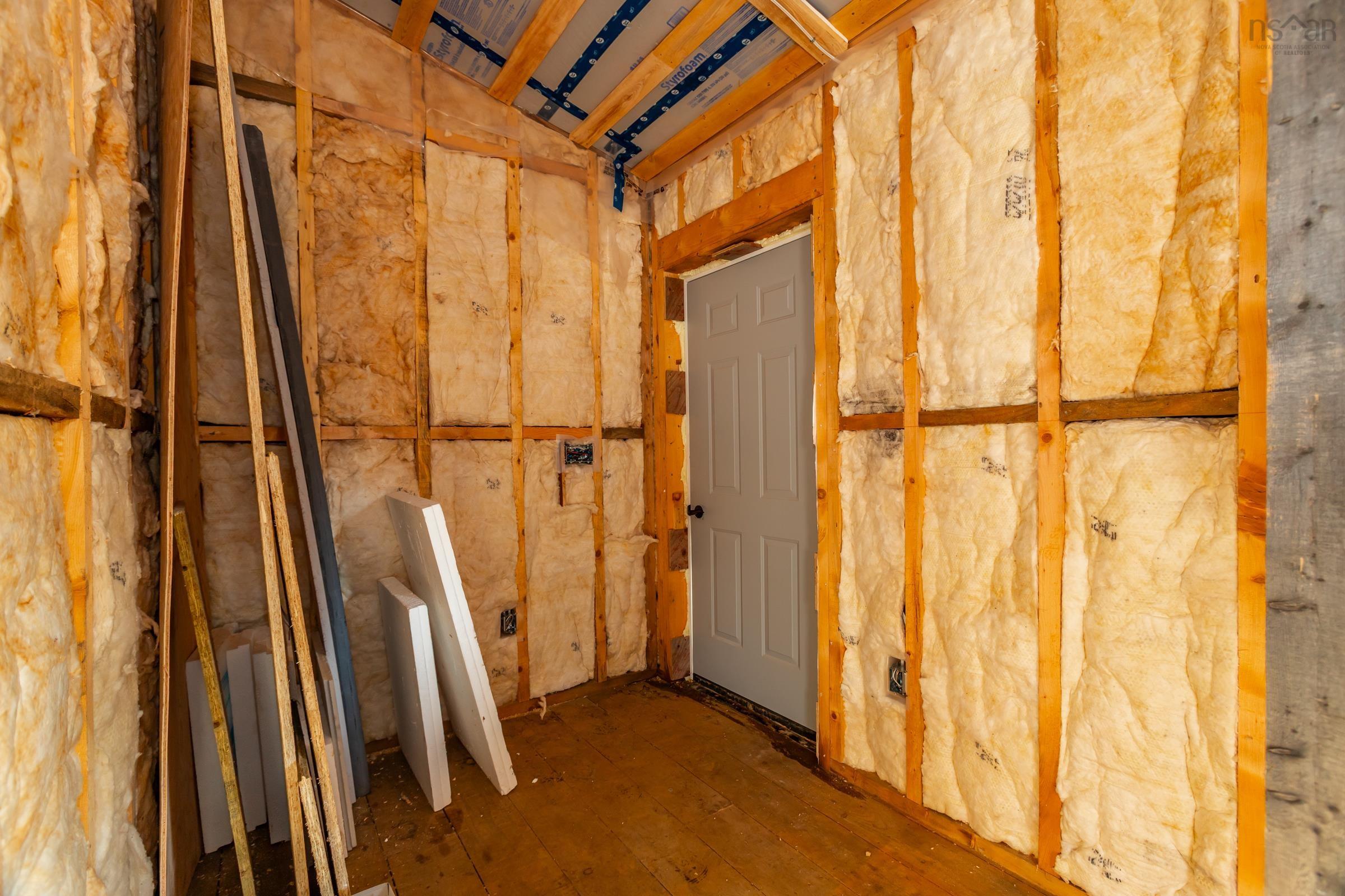 $149,000.00: 207 Old Post Road, Clementsport