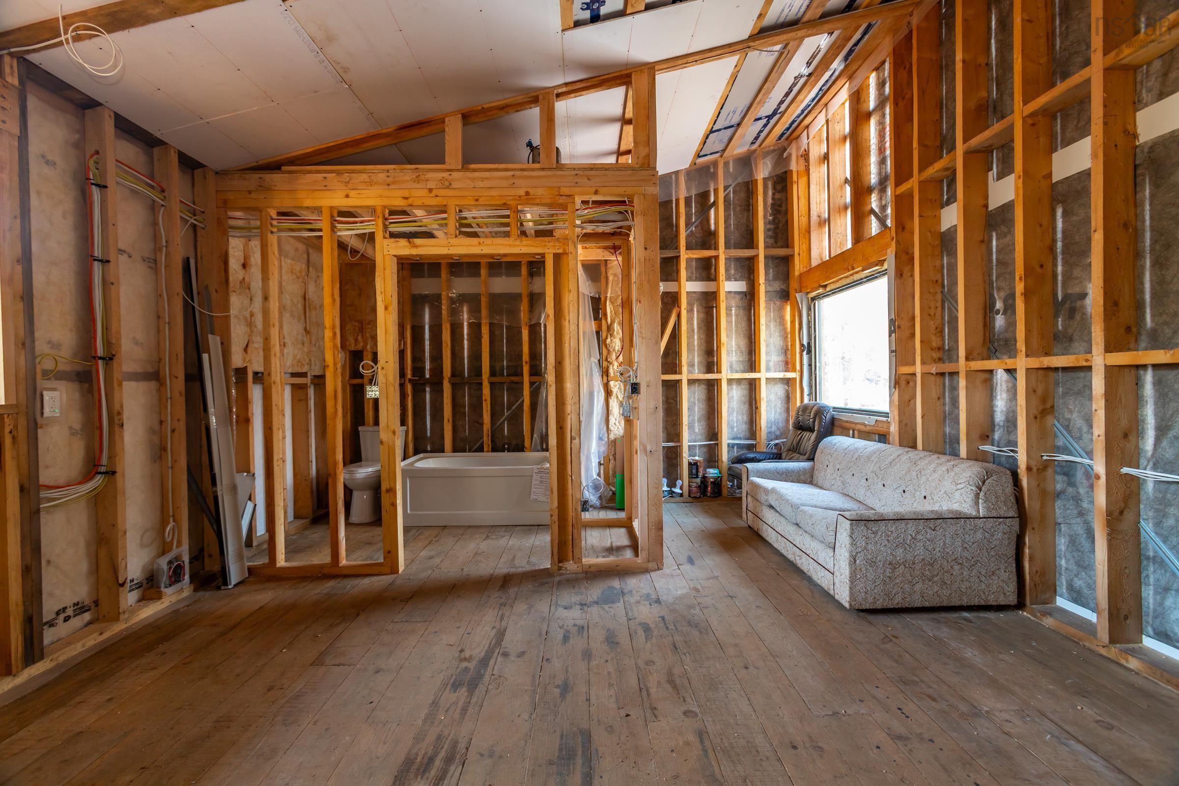 $149,000.00: 207 Old Post Road, Clementsport