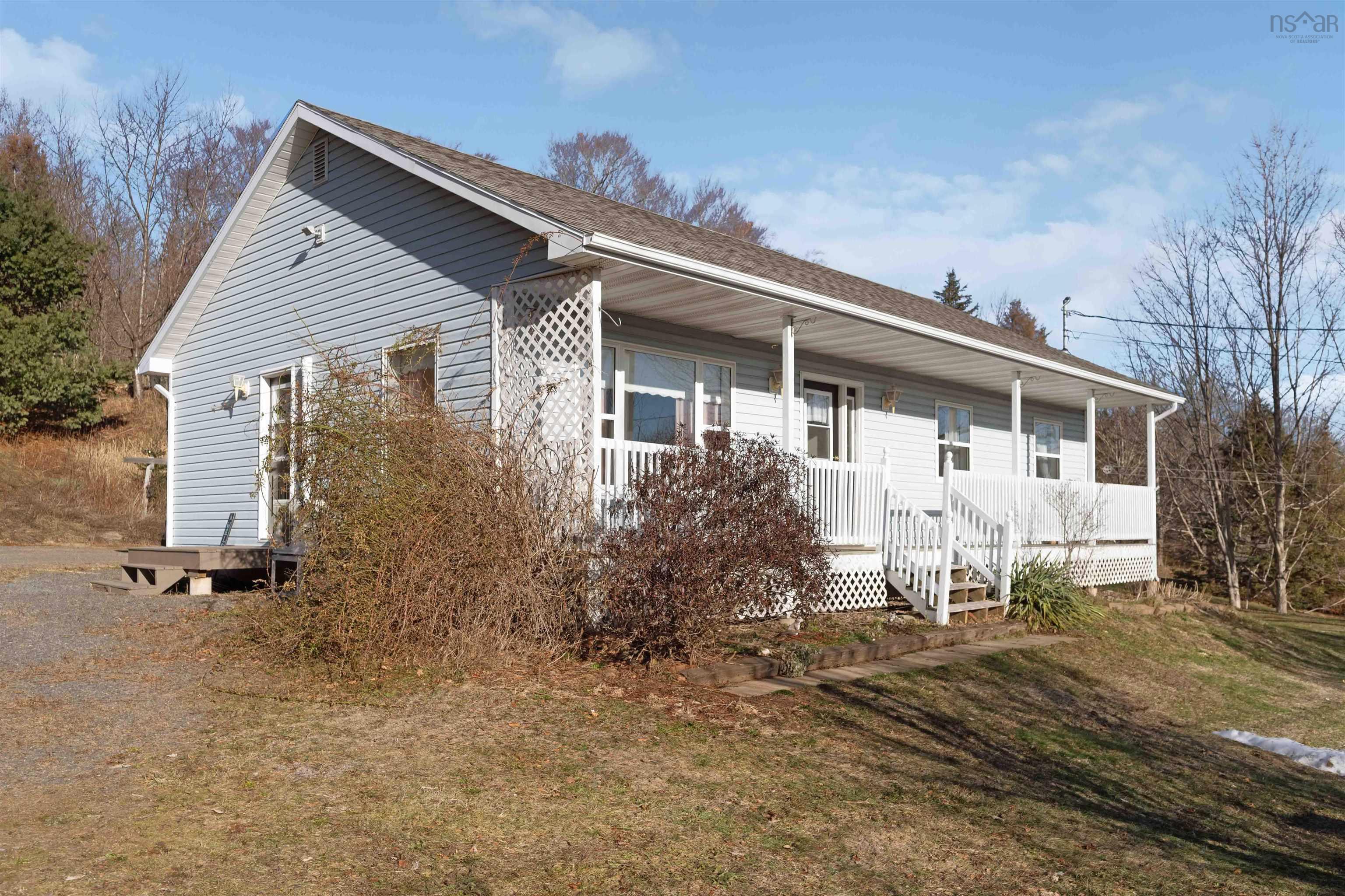 $385,000.00: 4395 Prospect Road, North Alton