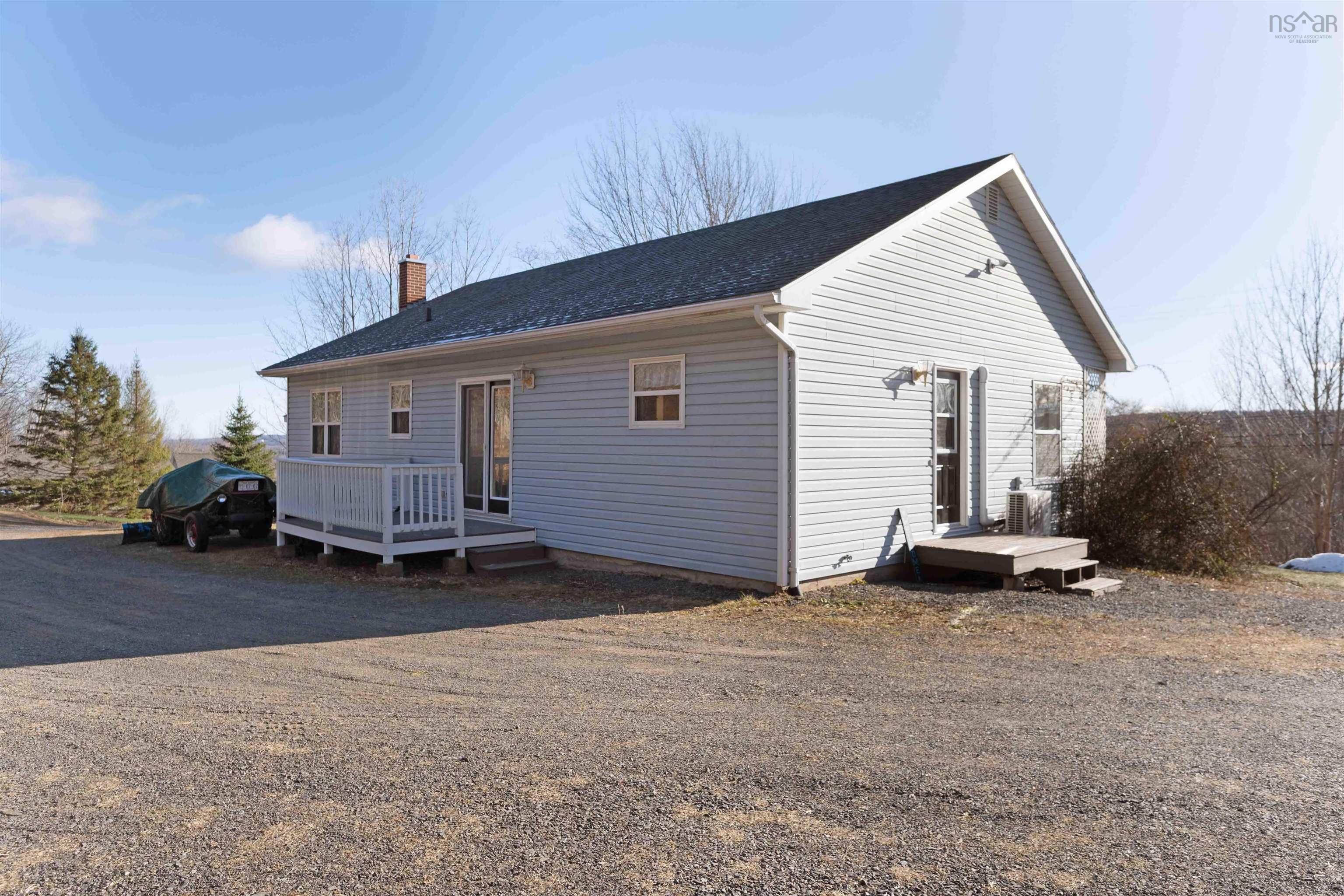 $385,000.00: 4395 Prospect Road, North Alton