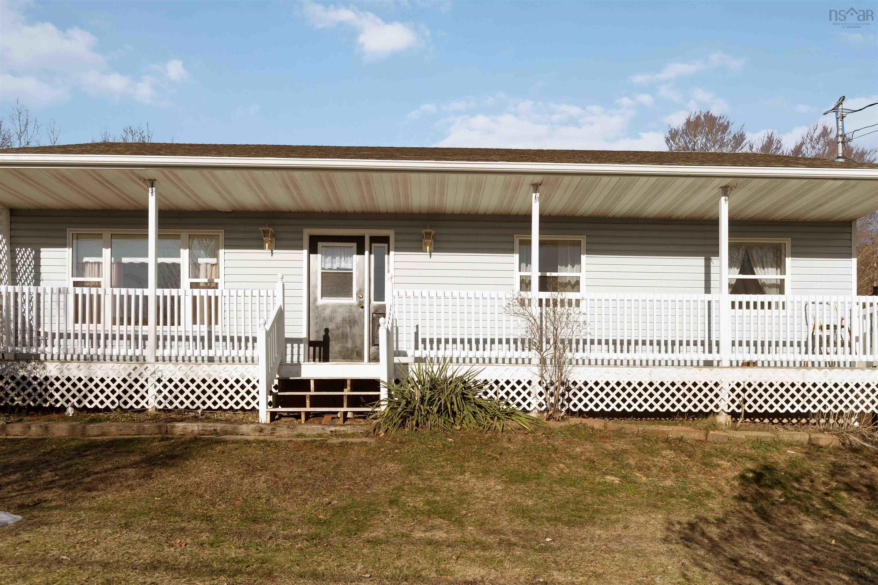 $385,000.00: 4395 Prospect Road, North Alton