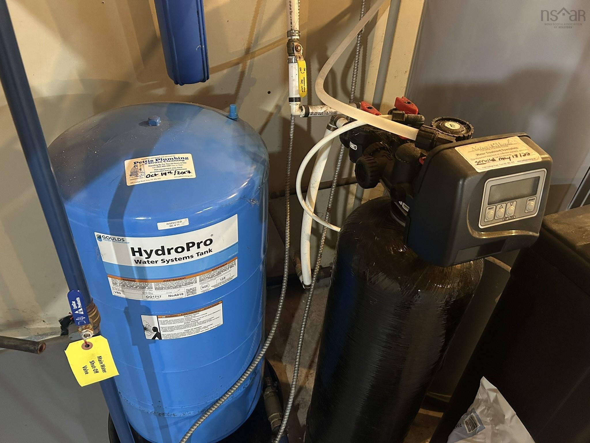 $449,000.00: 26 OAKWOOD Drive, Truro Heights