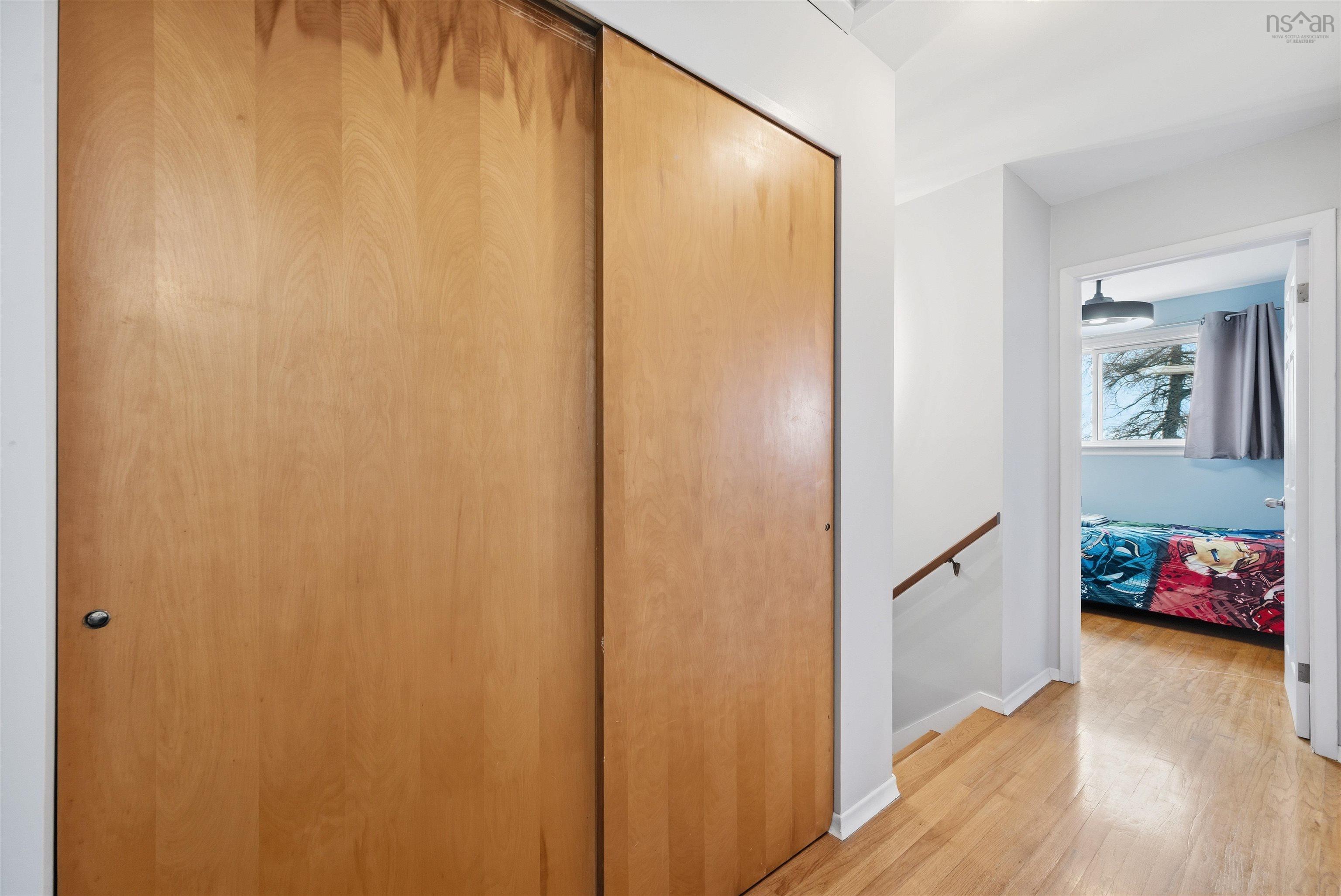 $450,000.00: 24 Roblea Drive, Dartmouth