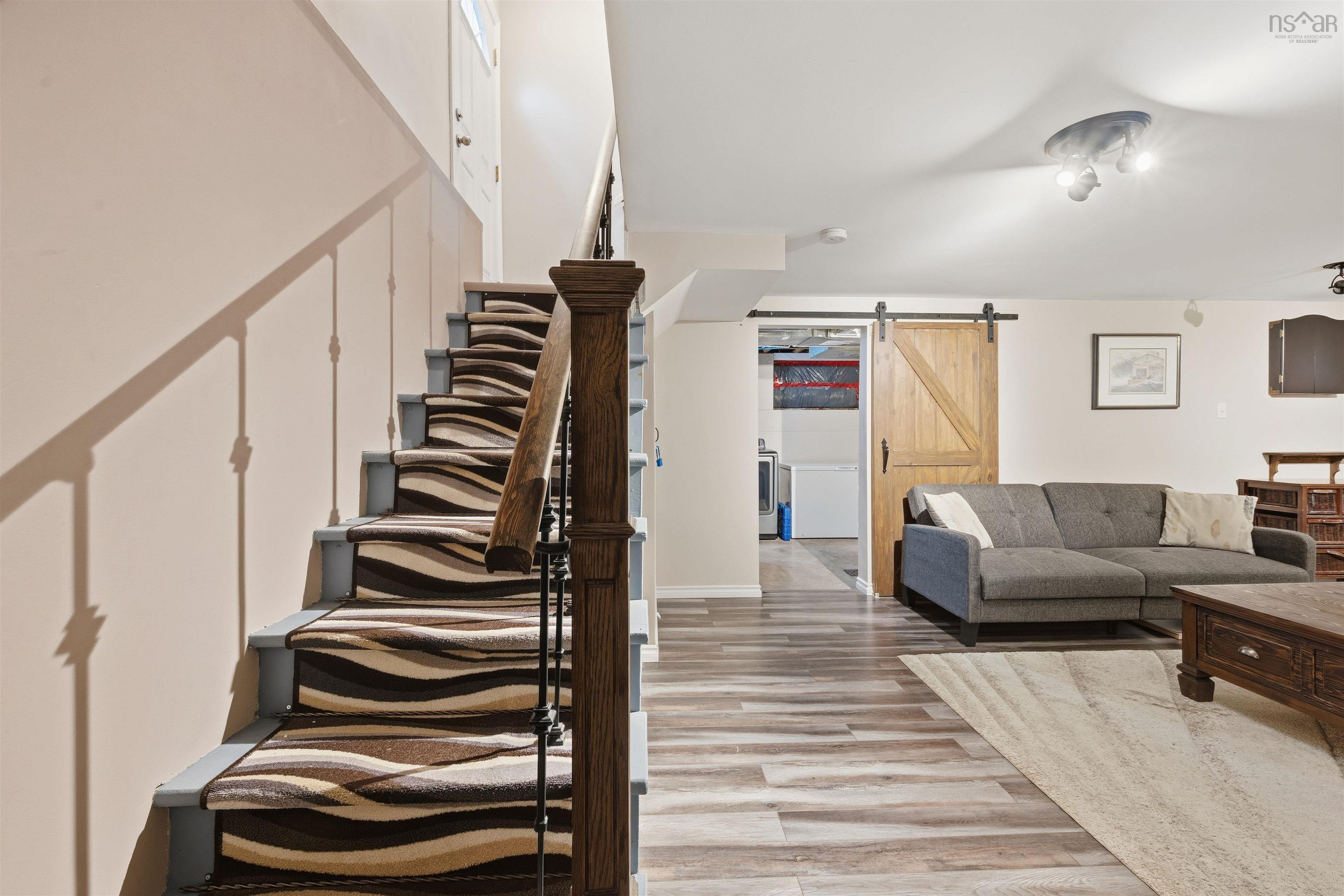 $450,000.00: 24 Roblea Drive, Dartmouth