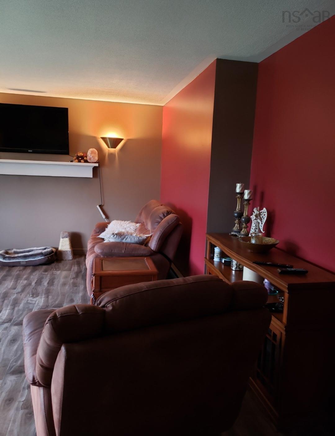 $414,900.00: 3 Fletcher Drive, Amherst